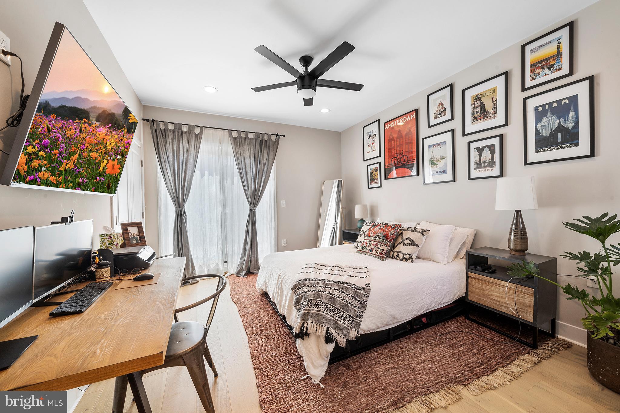 PASSYUNK SQUARE - Residential