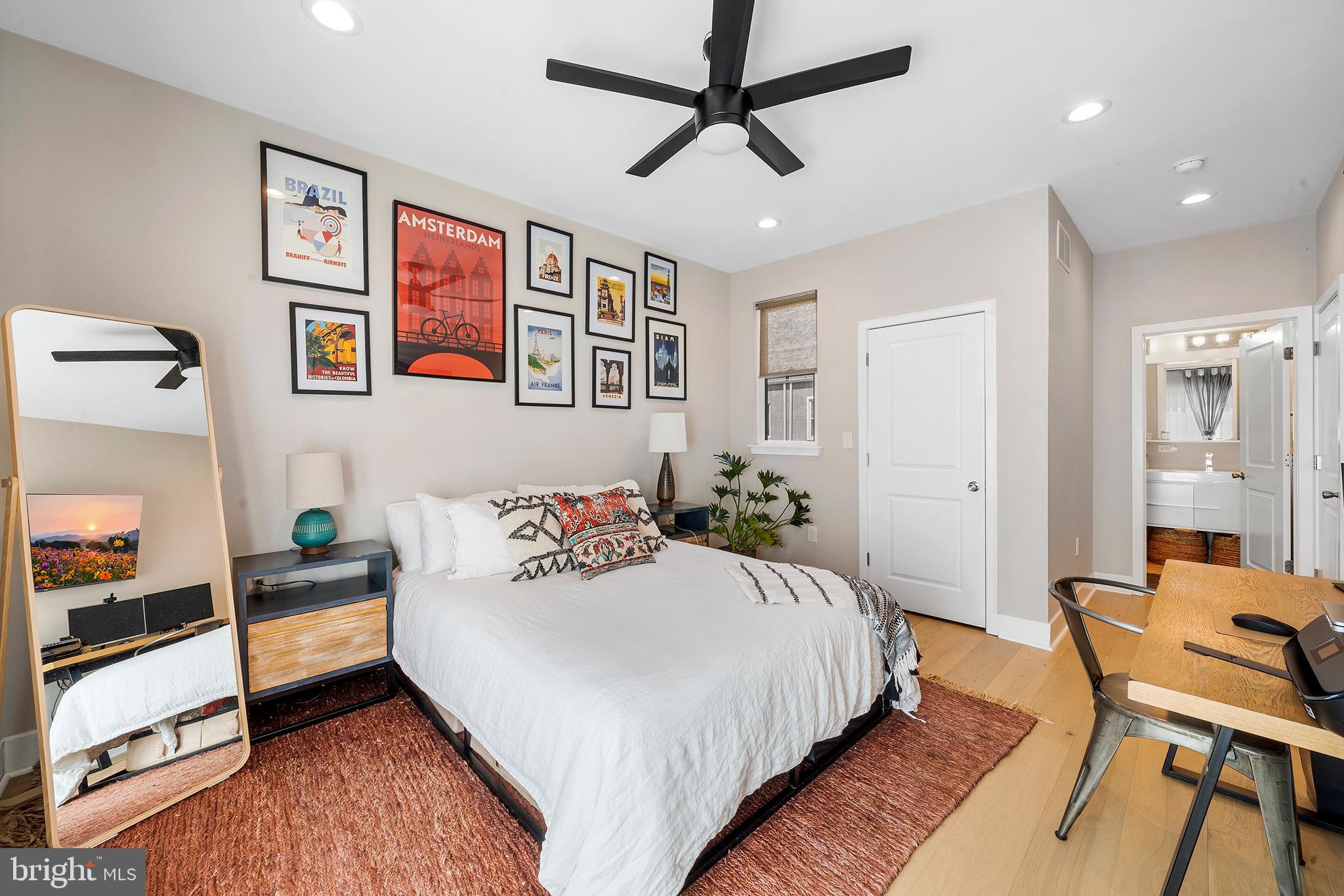 PASSYUNK SQUARE - Residential