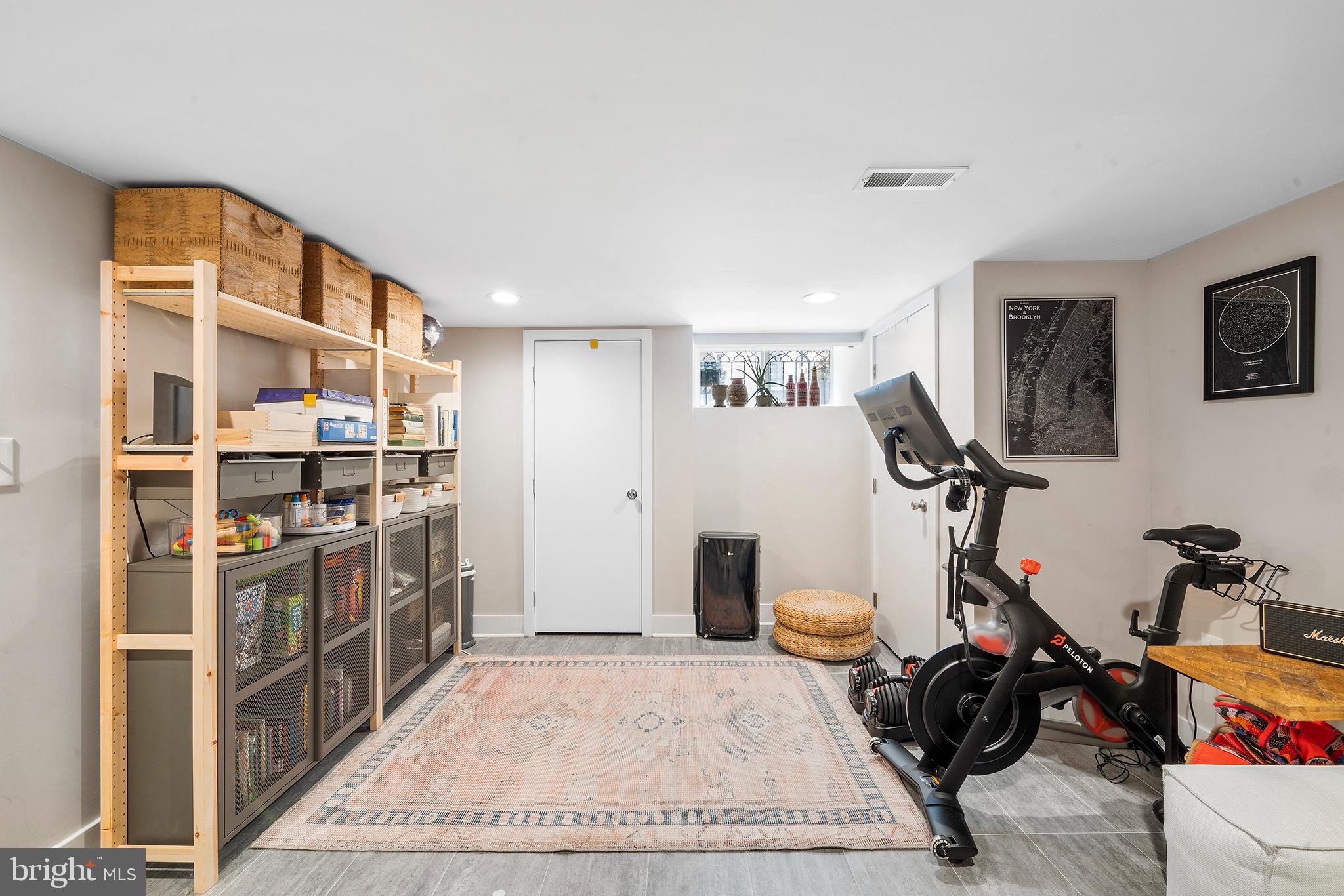 PASSYUNK SQUARE - Residential