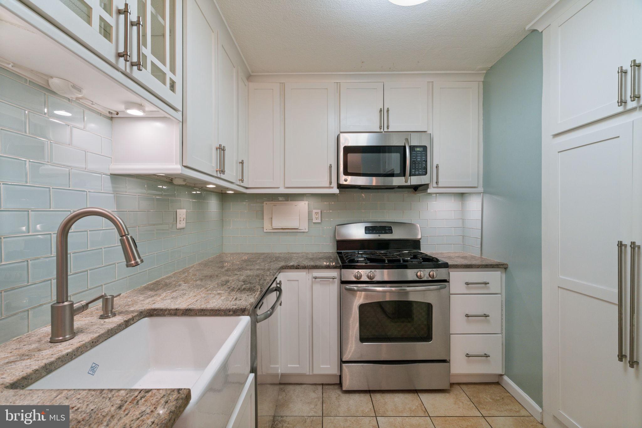 THE CARLTON - Residential