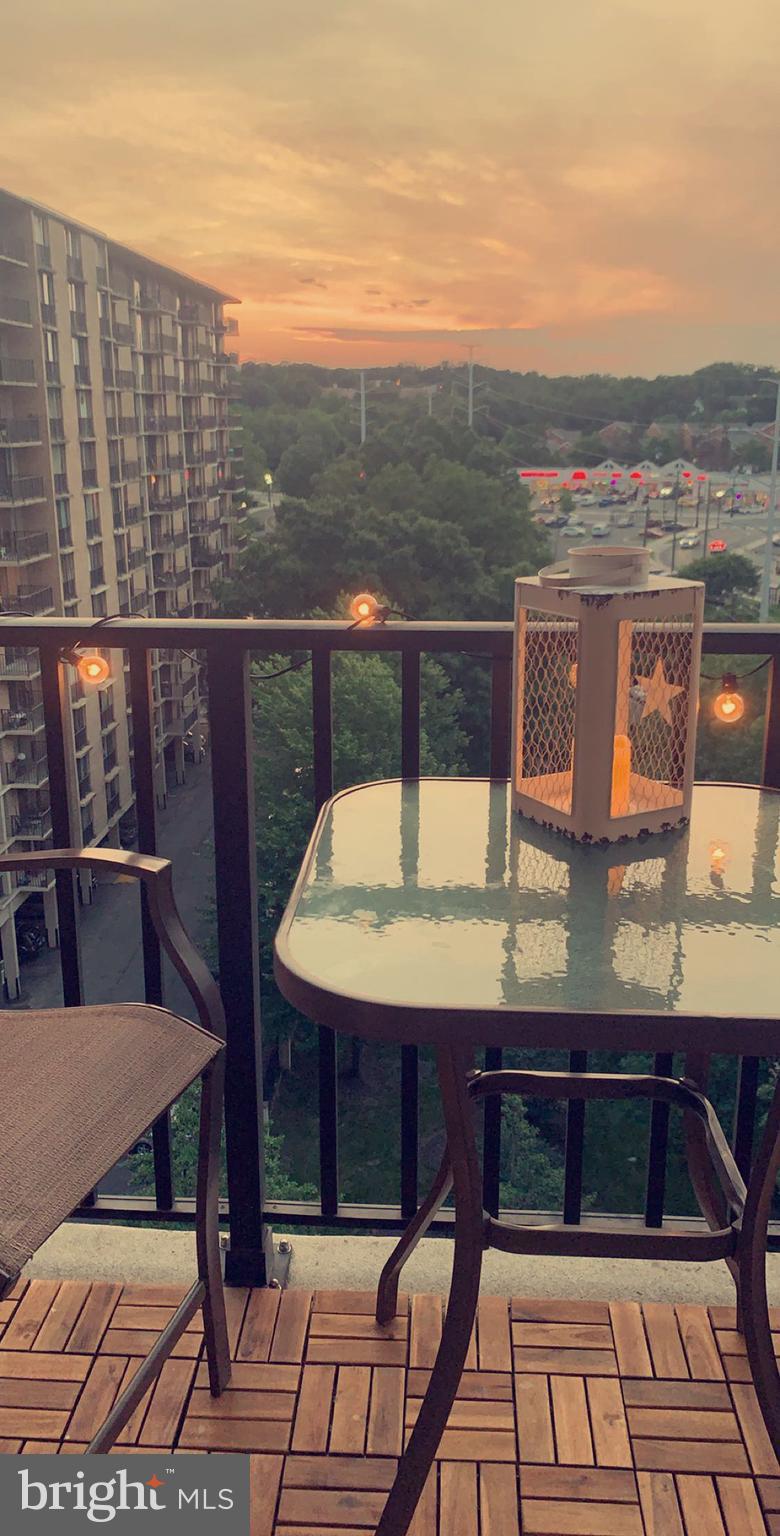 THE CARLTON - Residential