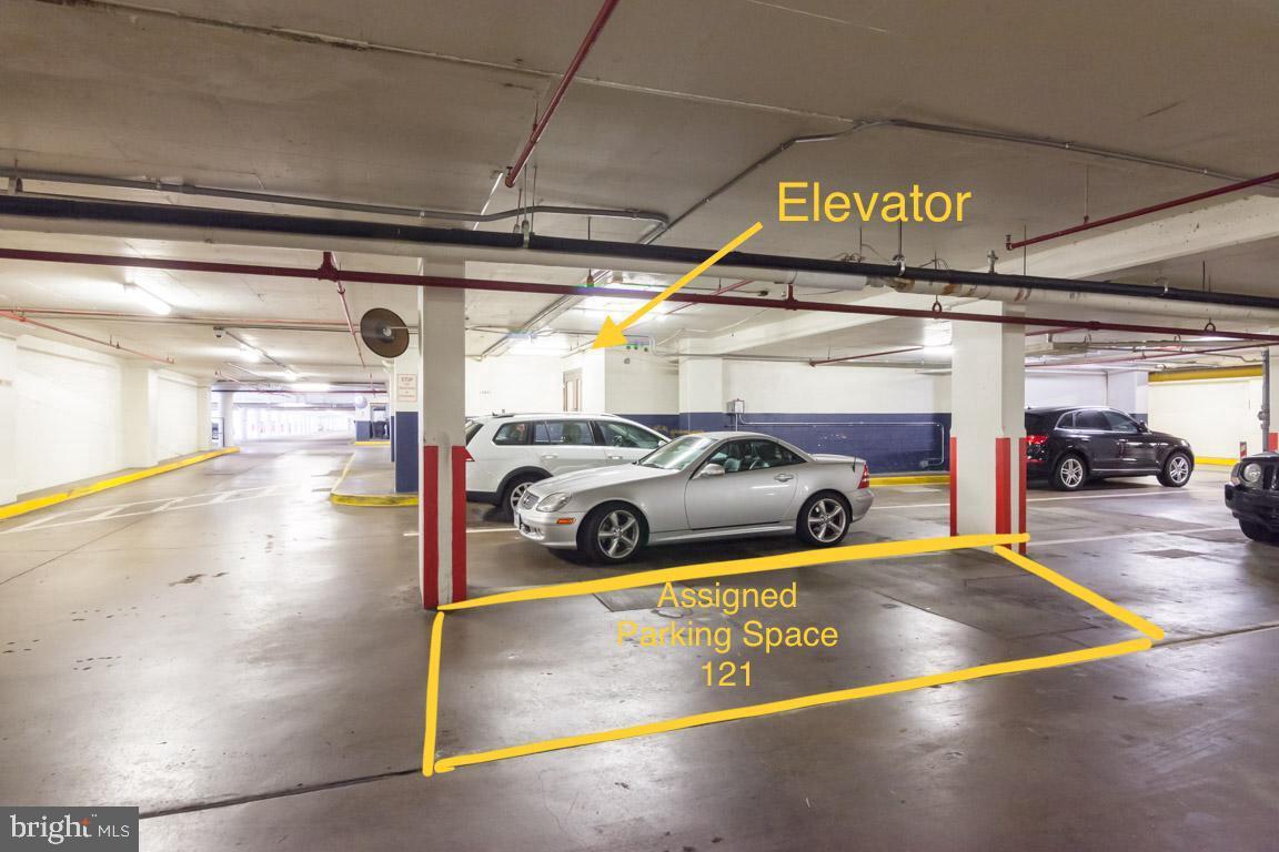 THE CARLTON - Residential