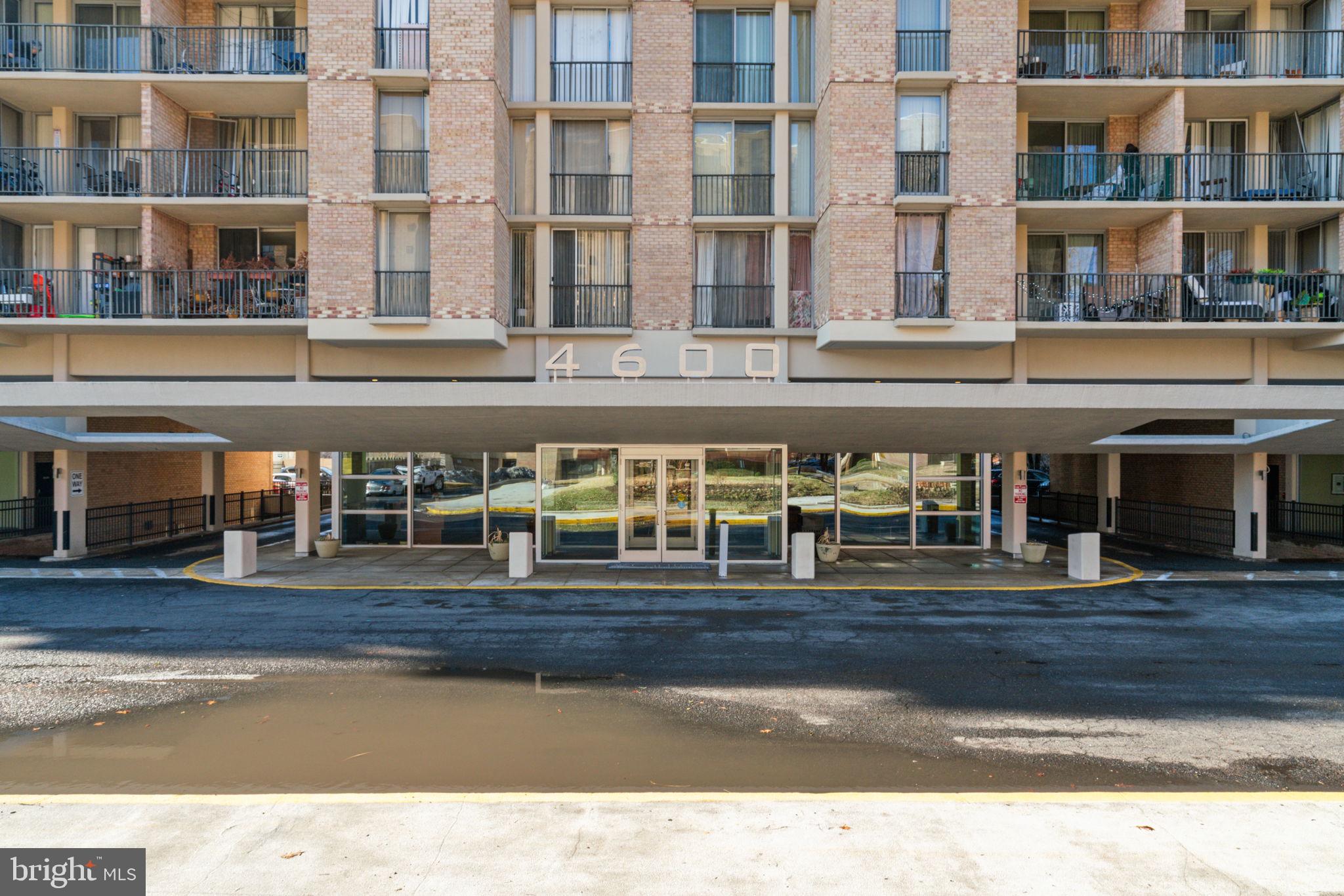 4600 S FOUR MILE RUN DRIVE 927