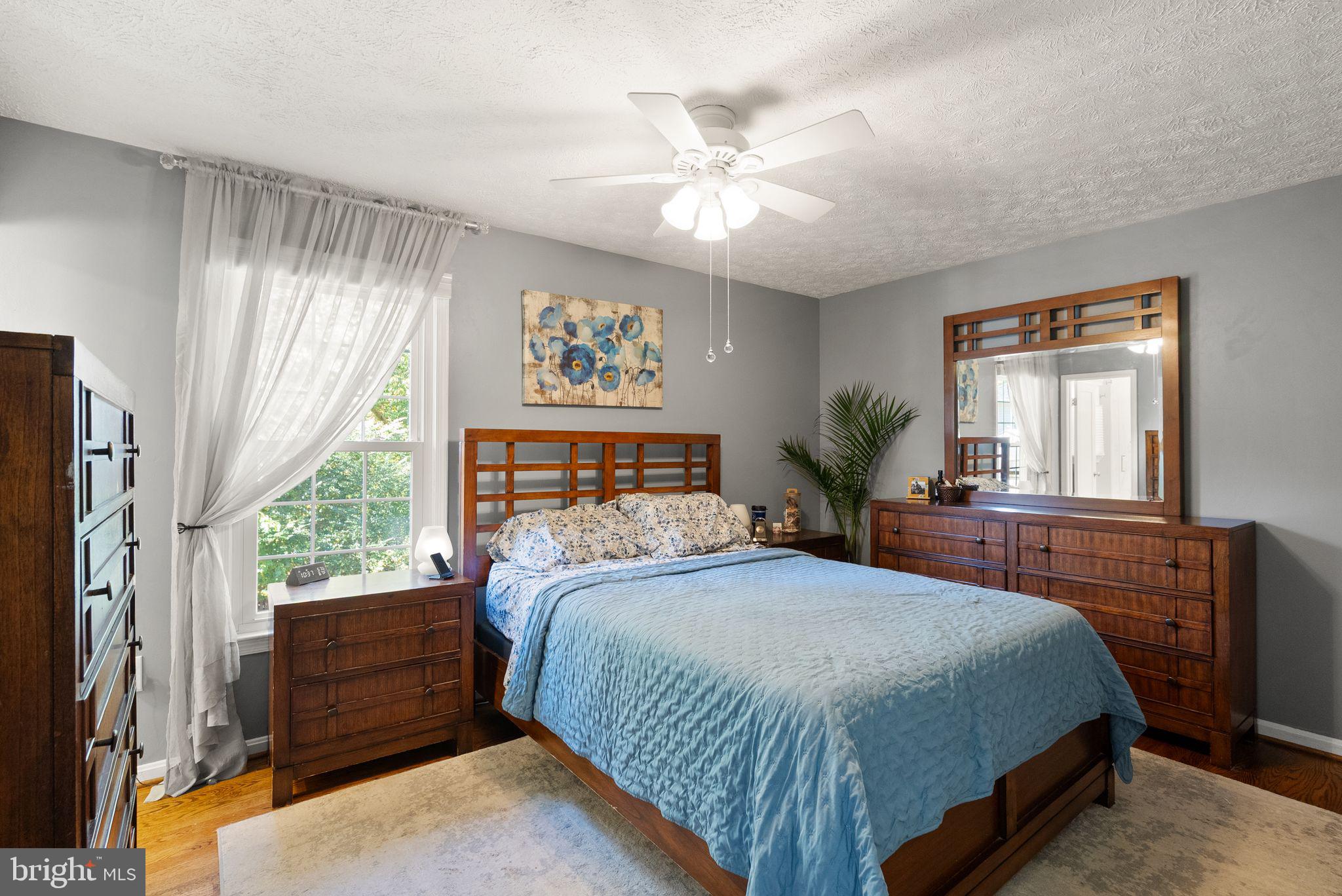 MONTCLAIR - Residential