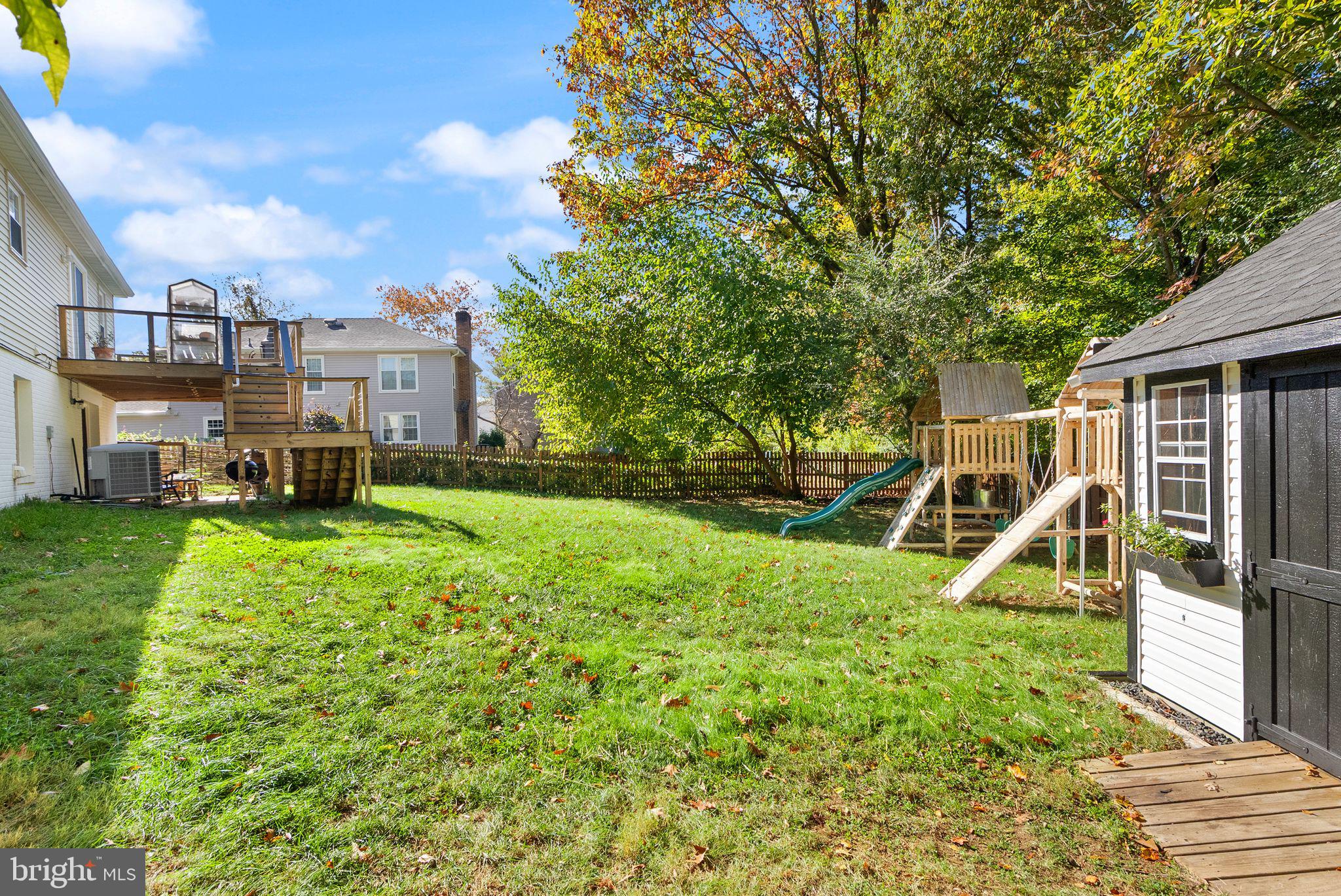 MONTCLAIR - Residential