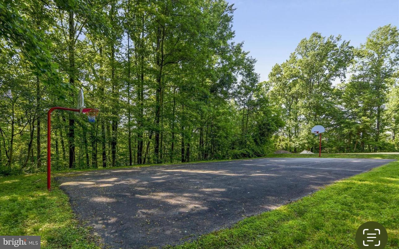 MONTCLAIR - Residential