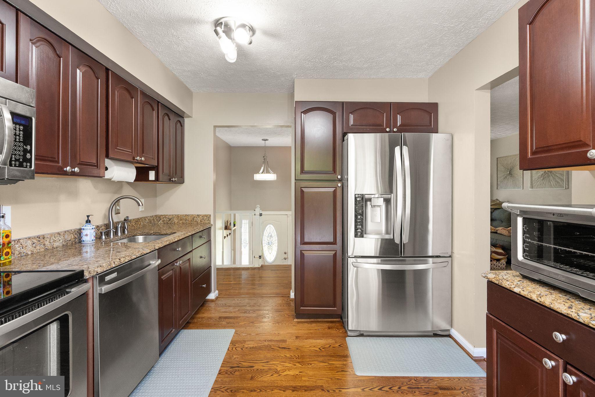 MONTCLAIR - Residential