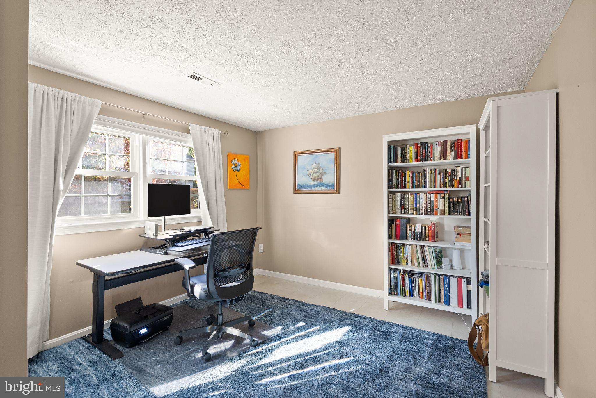 MONTCLAIR - Residential