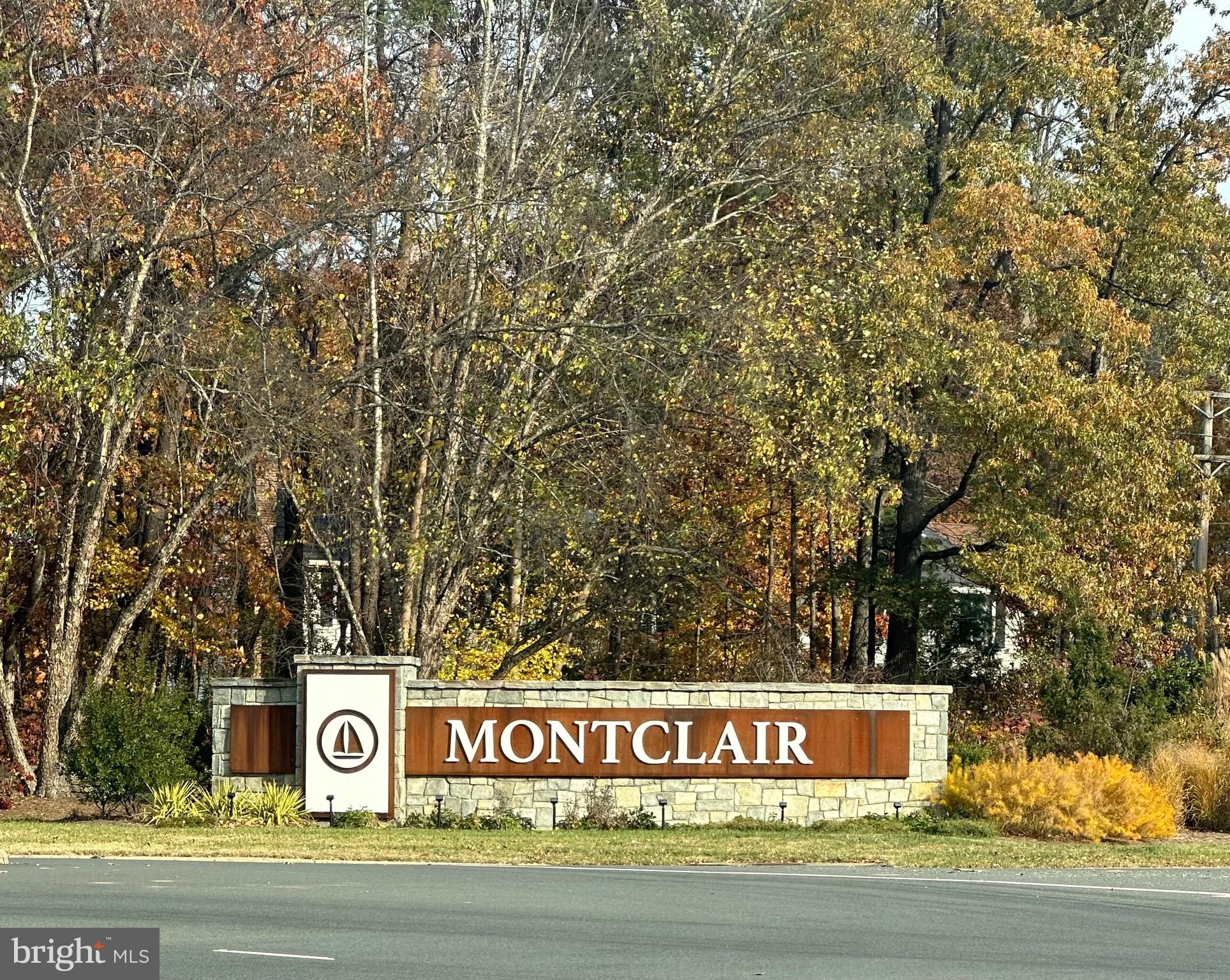 MONTCLAIR - Residential