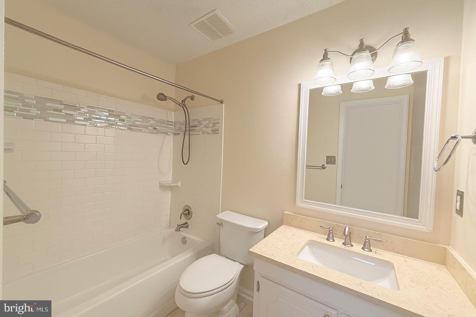 MONTCLAIR - Residential