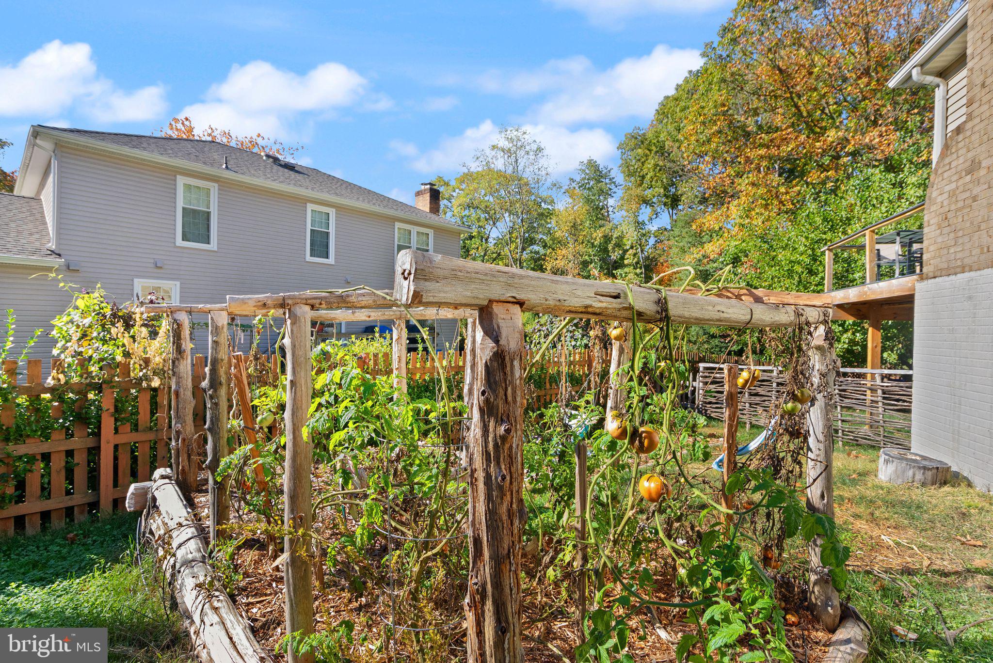 15632 NORTHGATE DRIVE