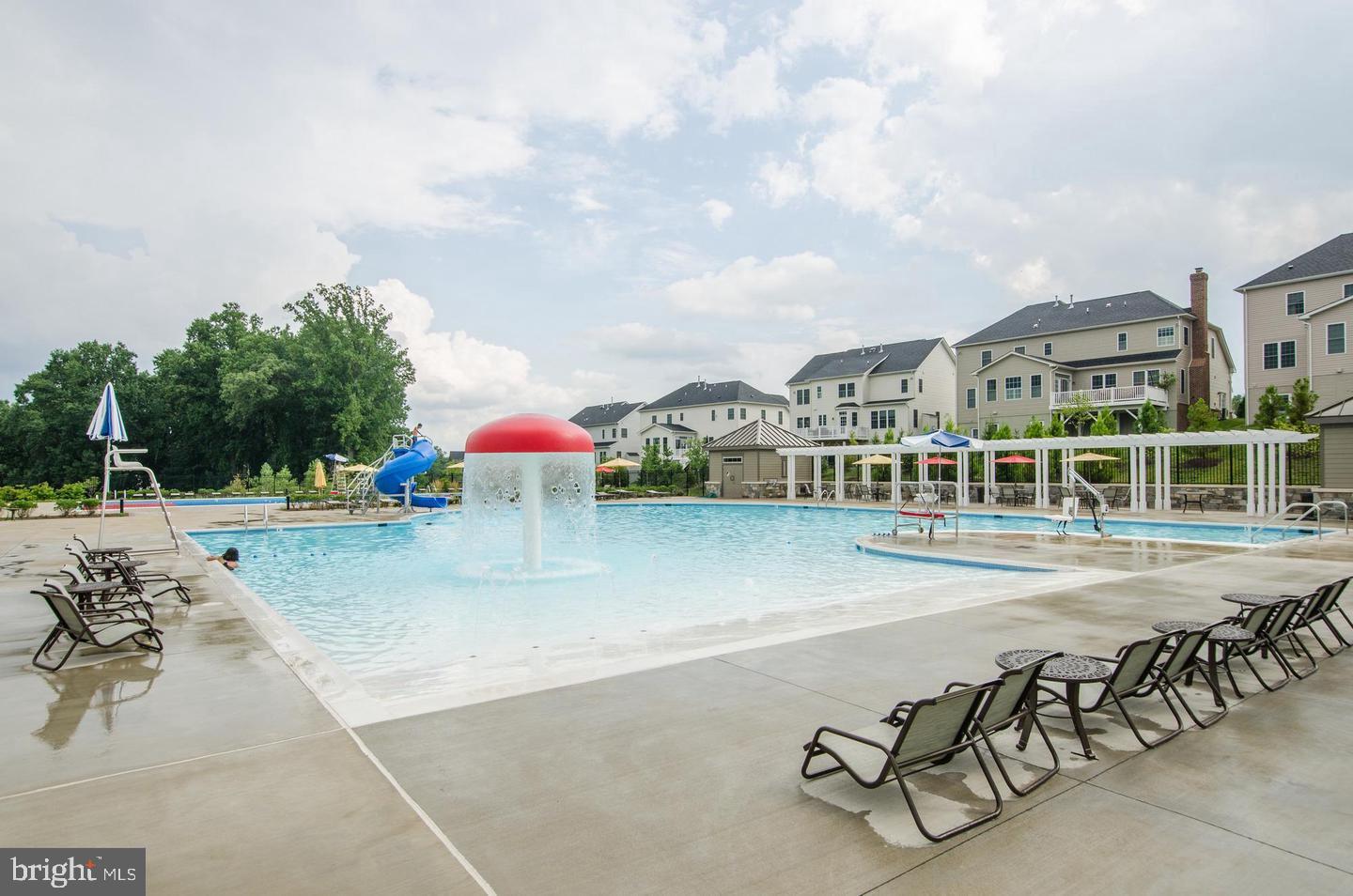 POPLAR RUN - Residential Lease