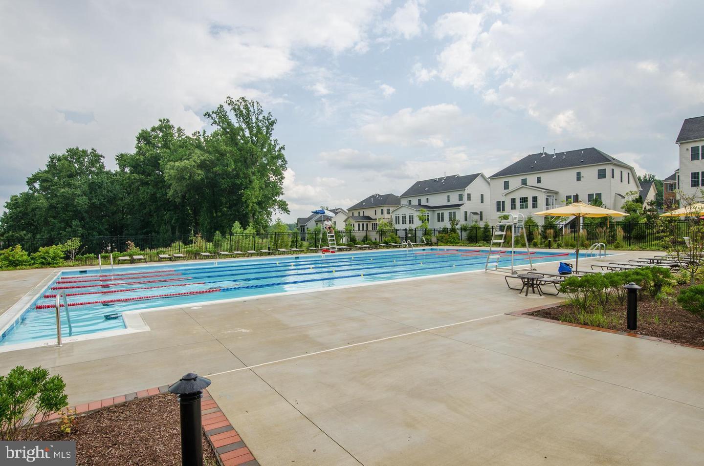 POPLAR RUN - Residential Lease