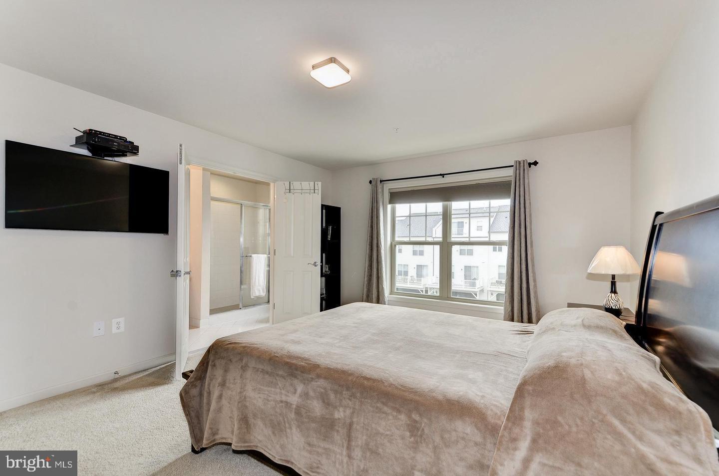 POPLAR RUN - Residential Lease