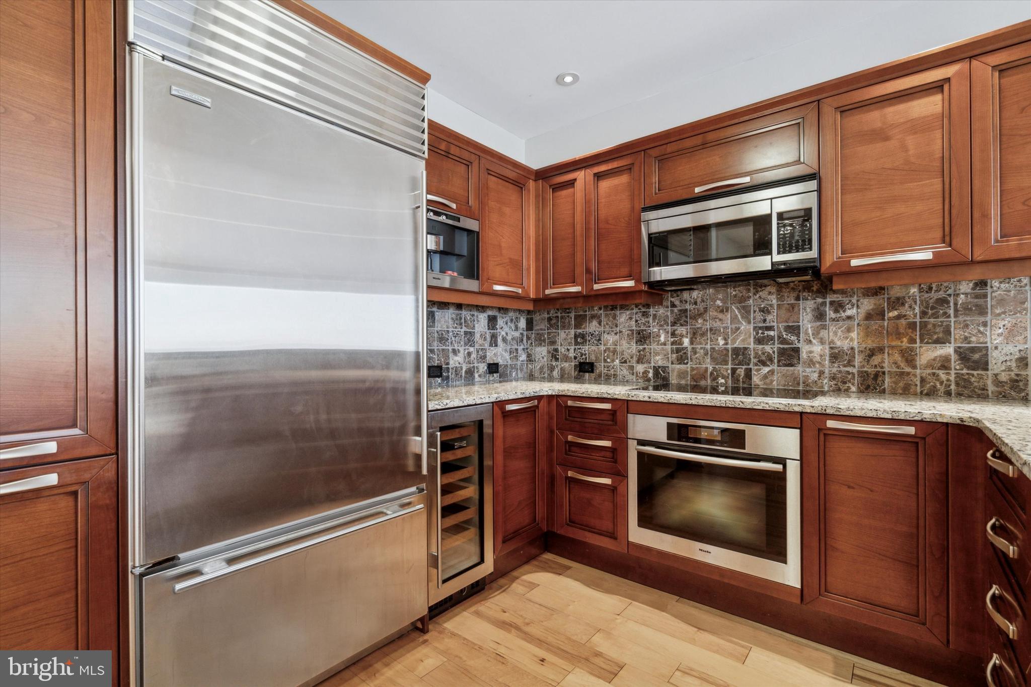 RITTENHOUSE SQUARE - Residential Lease