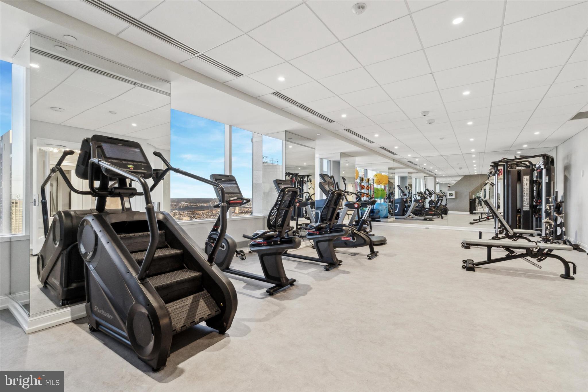 RITTENHOUSE SQUARE - Residential Lease