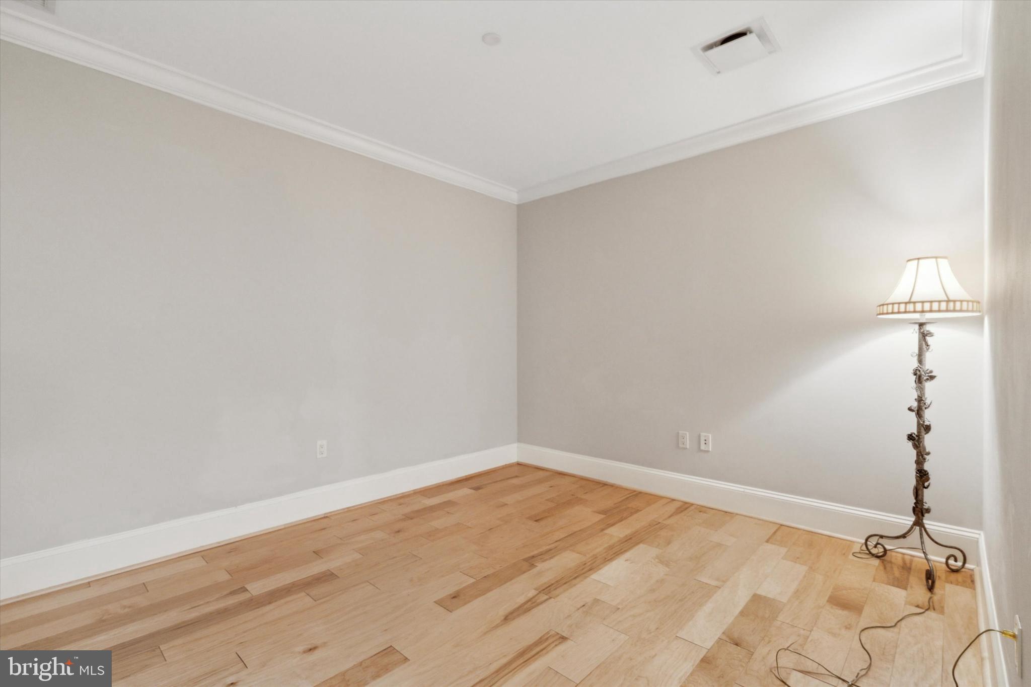 RITTENHOUSE SQUARE - Residential Lease