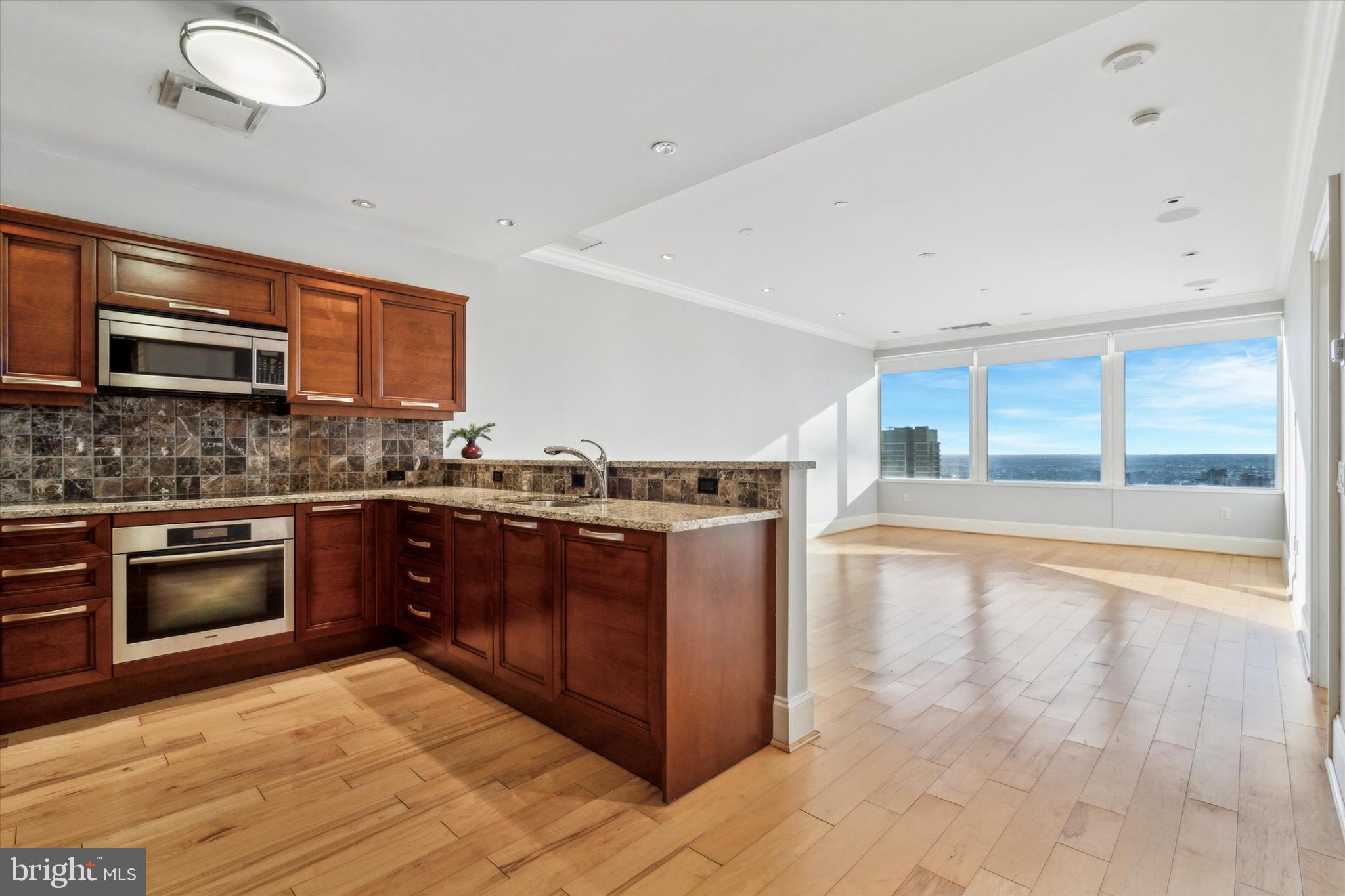 RITTENHOUSE SQUARE - Residential Lease