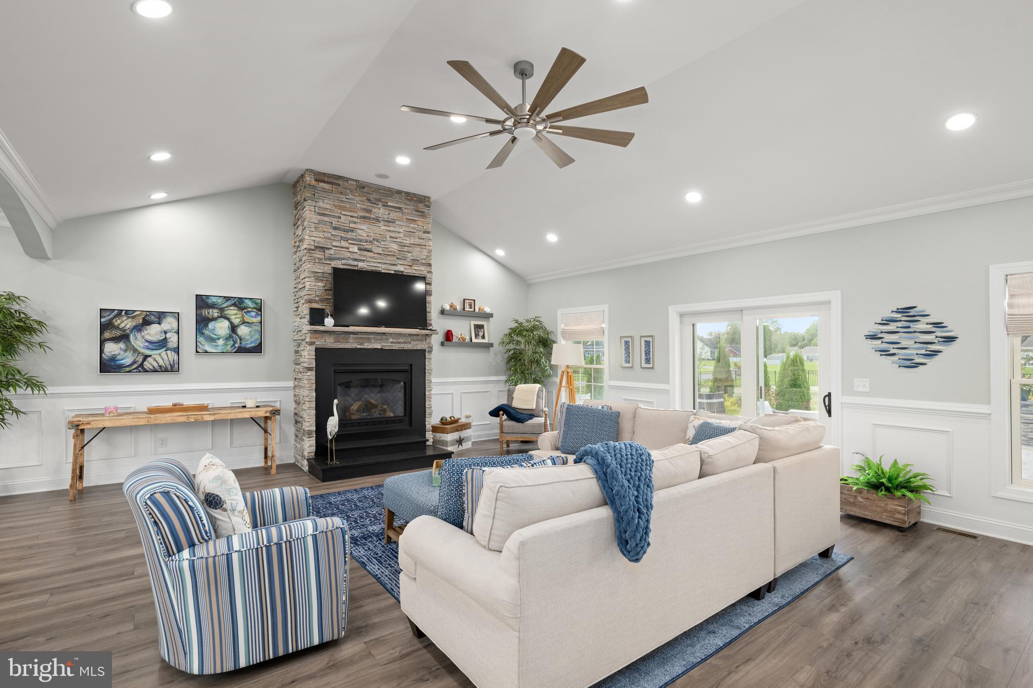 14 BEACON CIRCLE