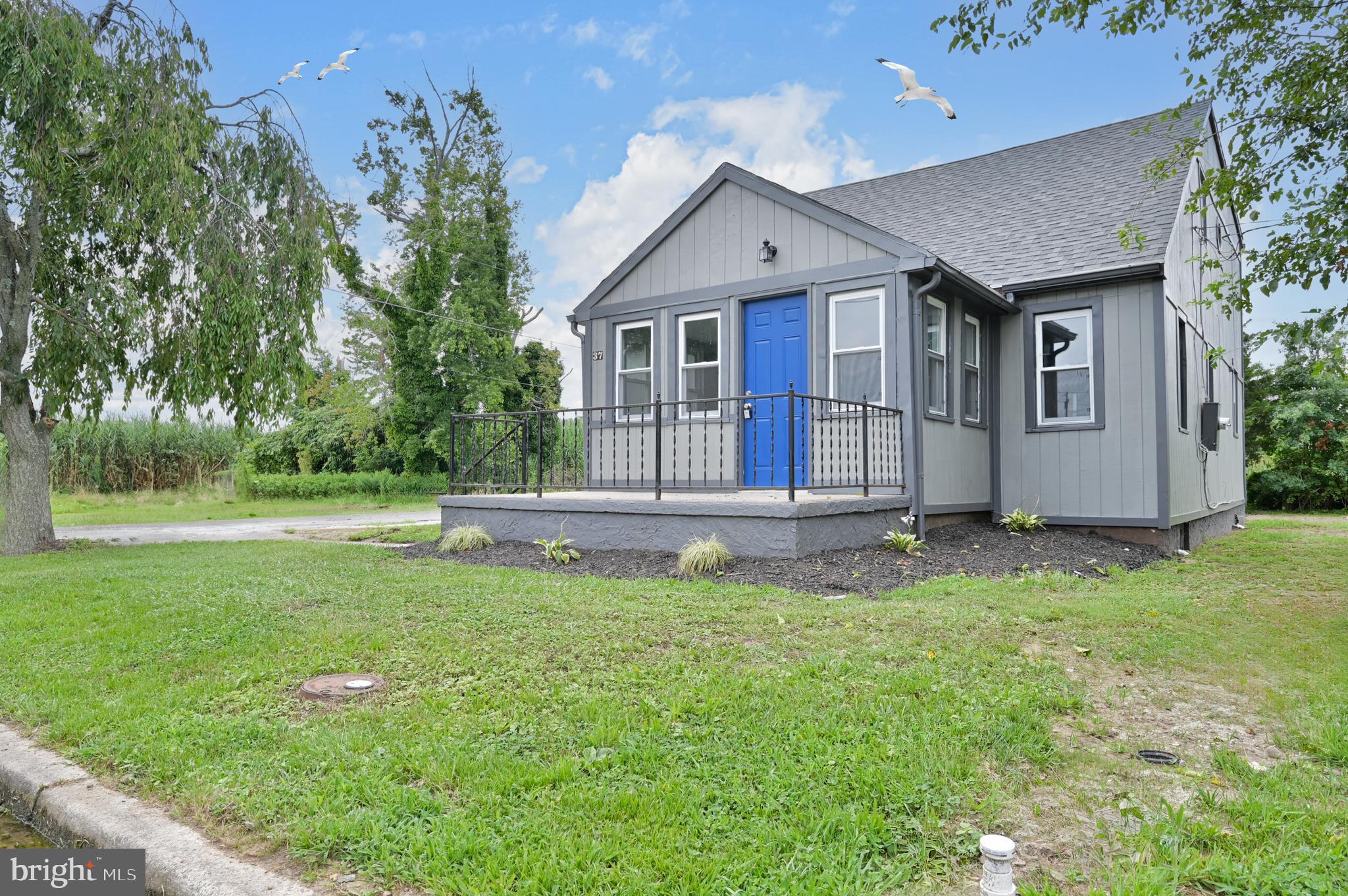 37 BEAVER AVENUE