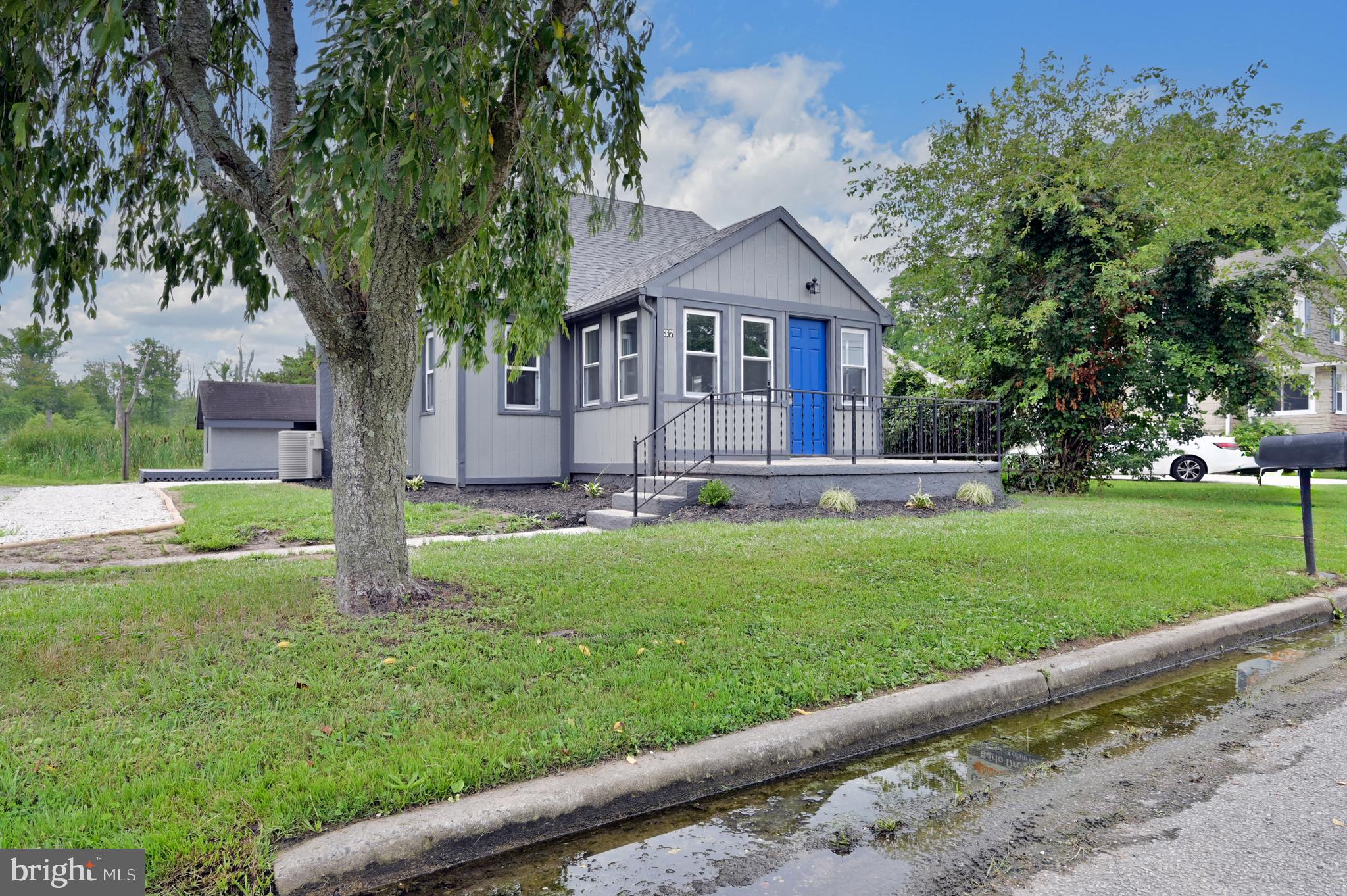 37 BEAVER AVENUE