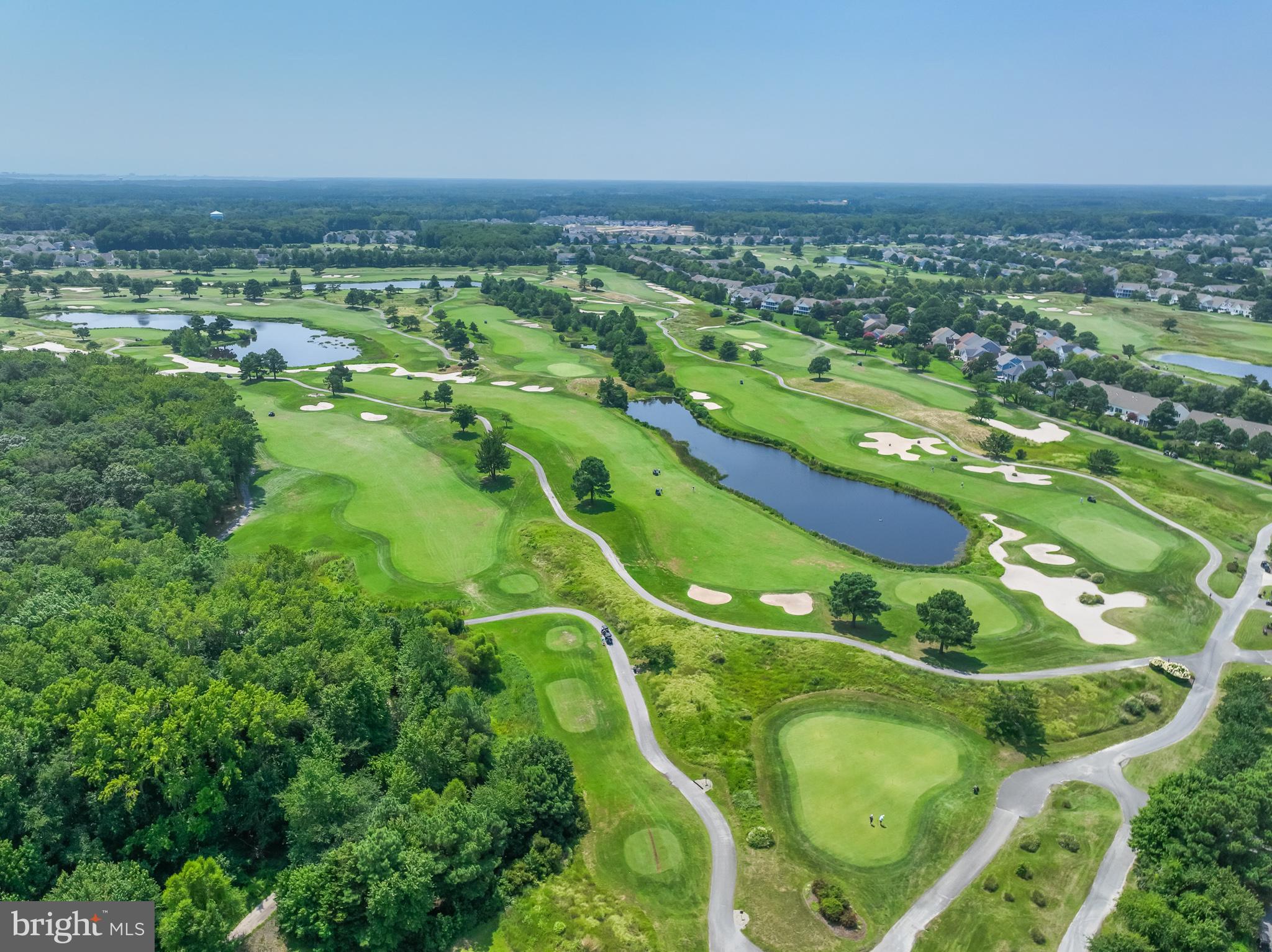 COUNTRY VILLAGE (3) - Residential