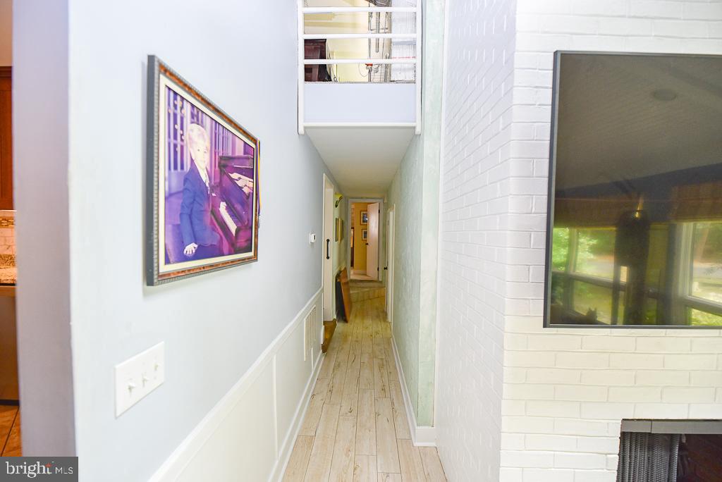 COUNTRY VILLAGE (3) - Residential