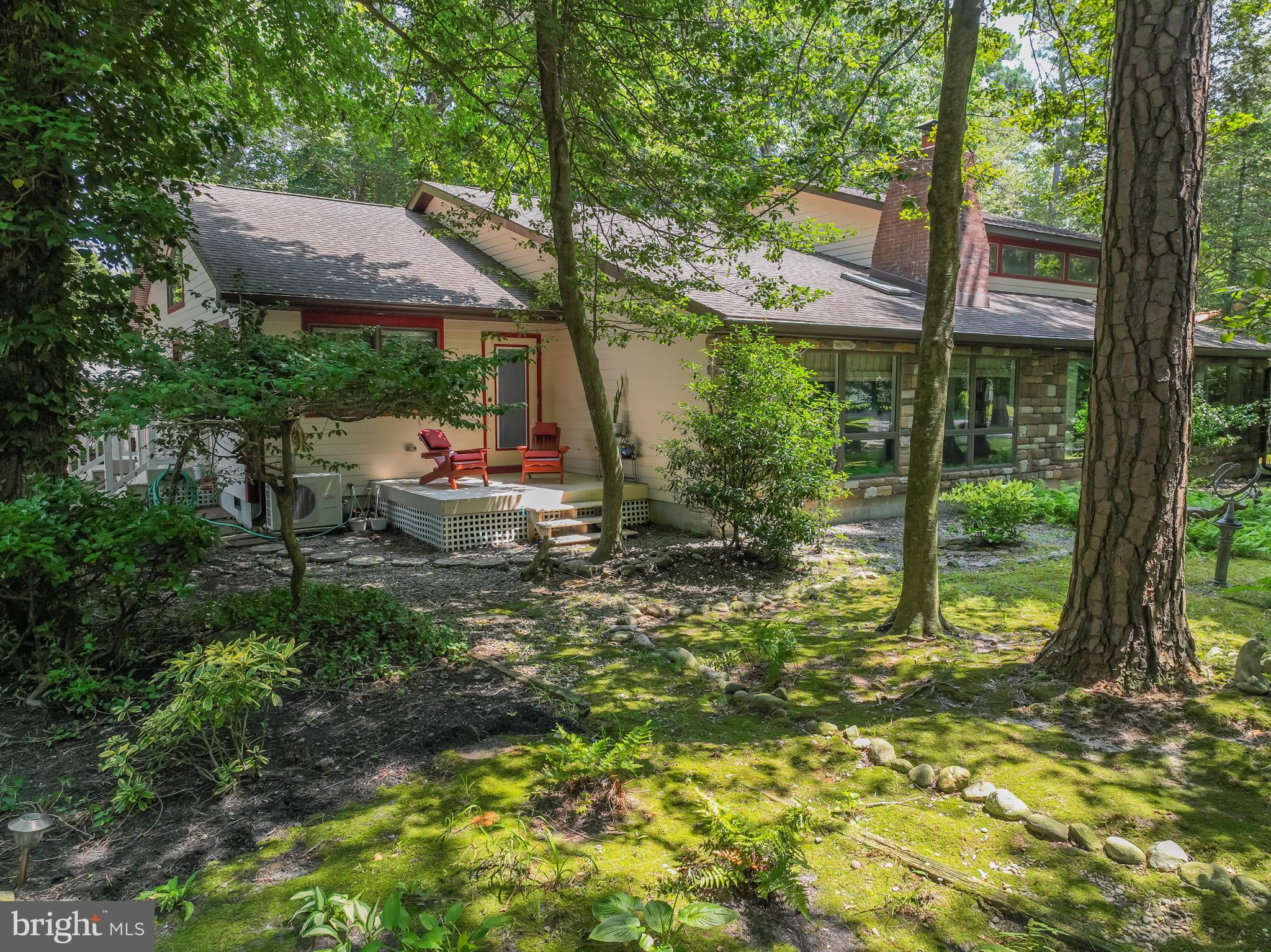 COUNTRY VILLAGE (3) - Residential