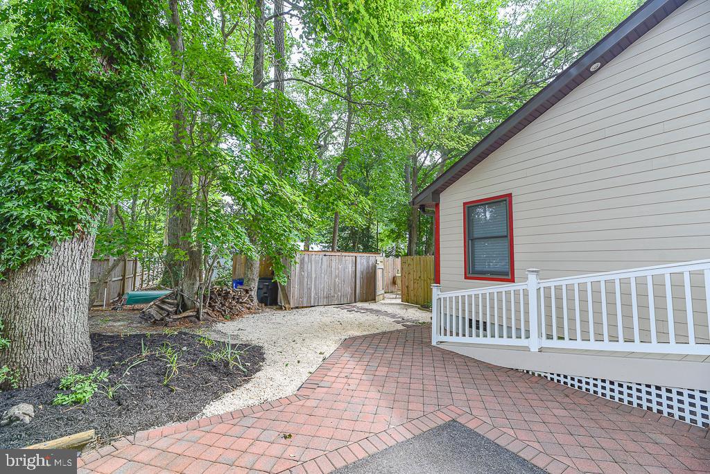 COUNTRY VILLAGE (3) - Residential