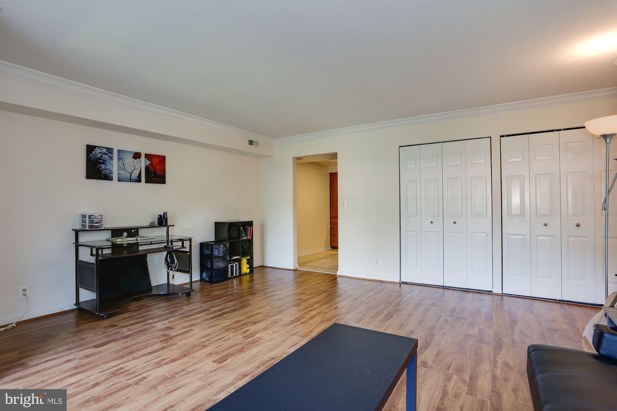 THE COLONIES - Residential Lease