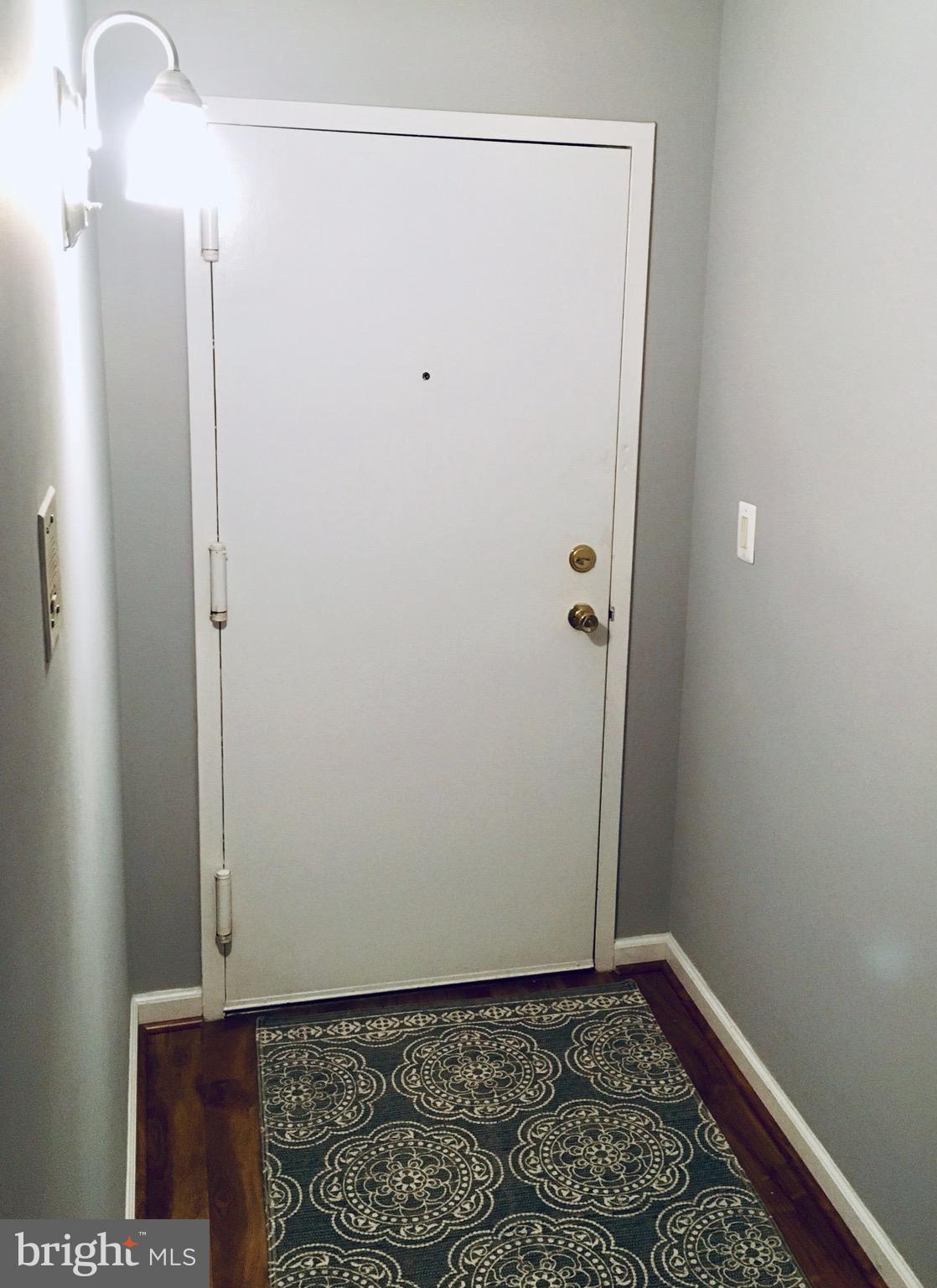 THE COLONIES - Residential Lease