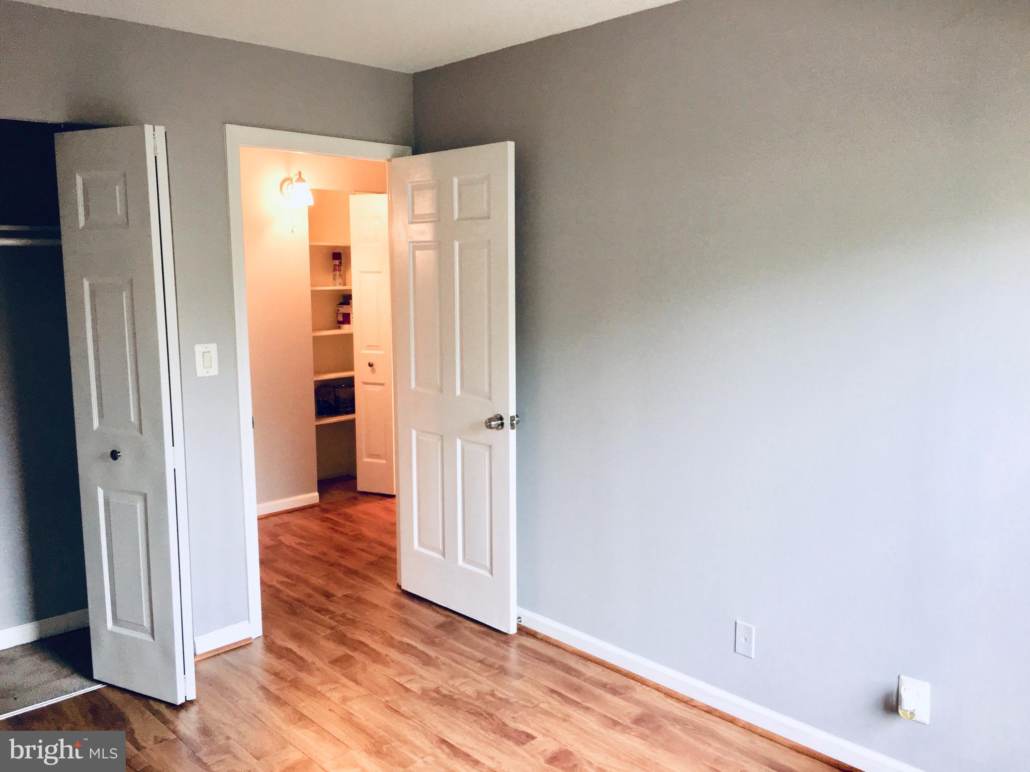 THE COLONIES - Residential Lease