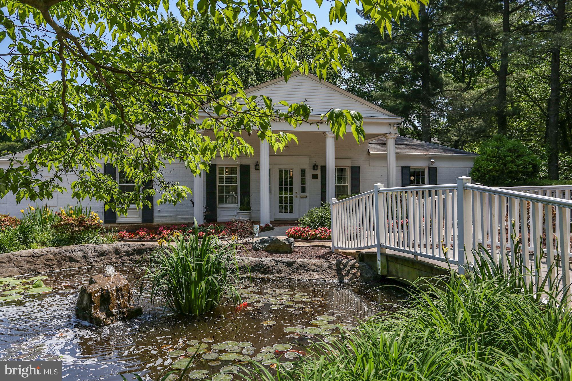 THE COLONIES - Residential Lease