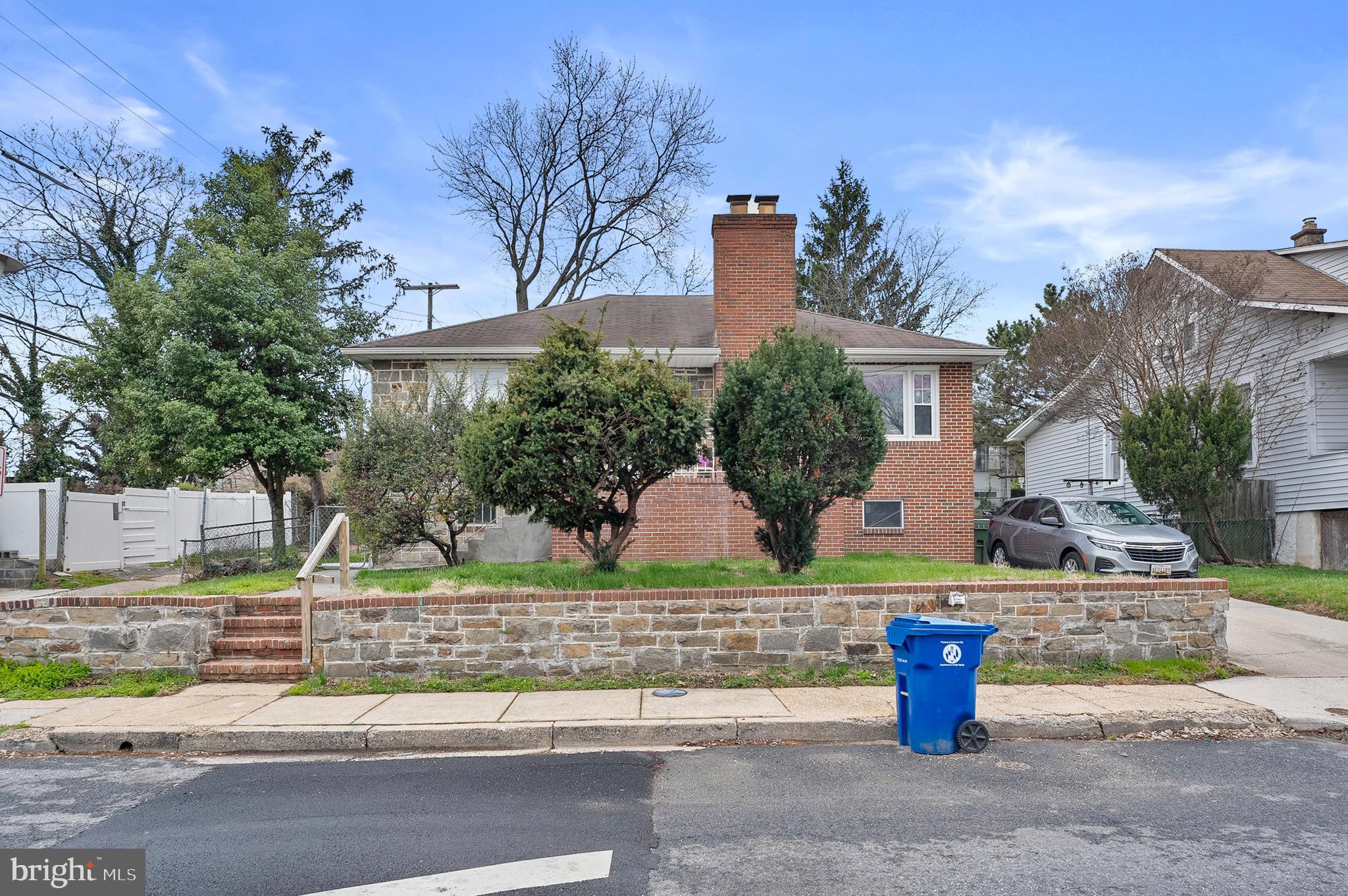 GARDENVILLE - Residential