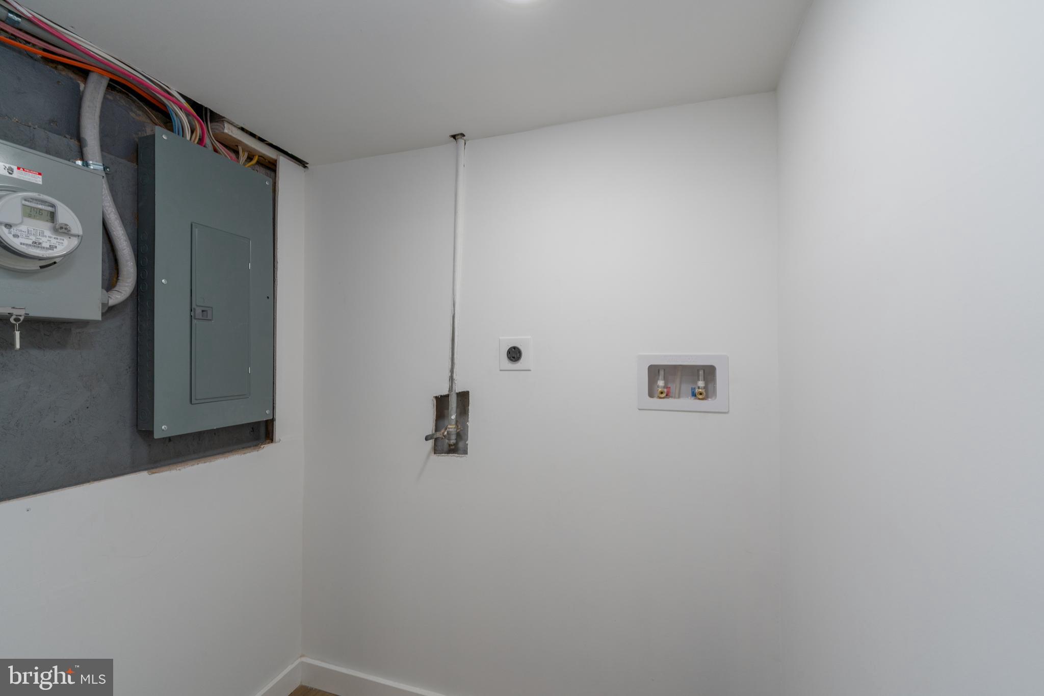 EDMONDSON VIILLAGE - Residential