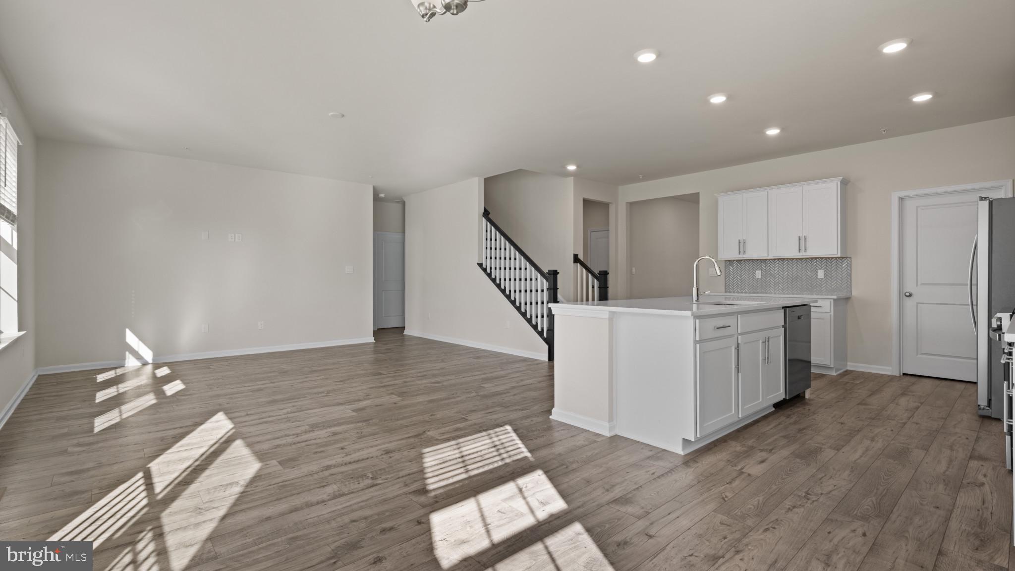 VILLAGES OF WHITE MARSH - Residential