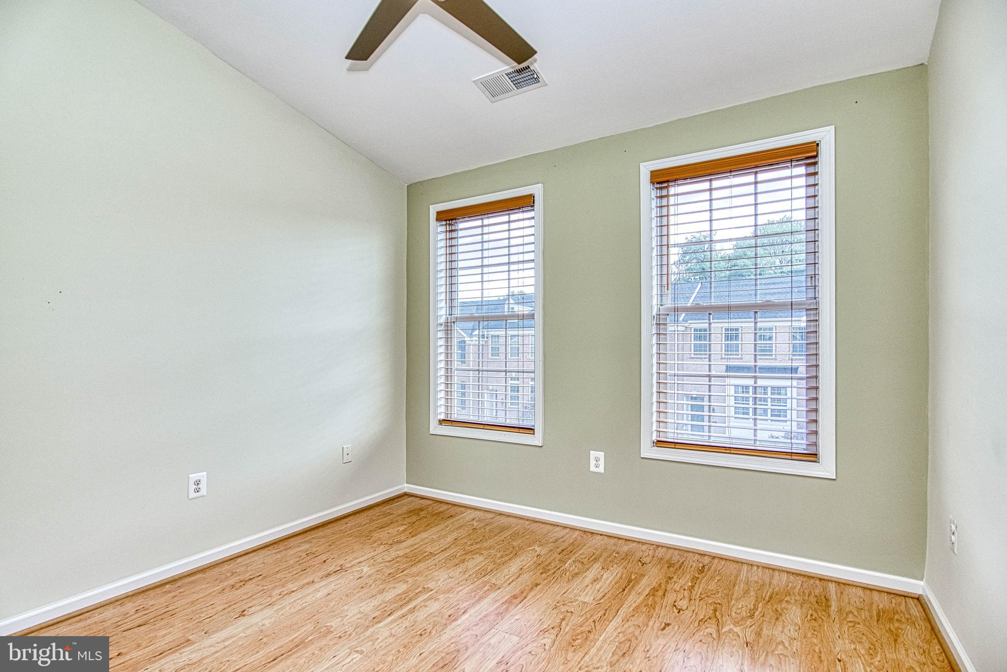 PURCELLVILLE - Residential Lease