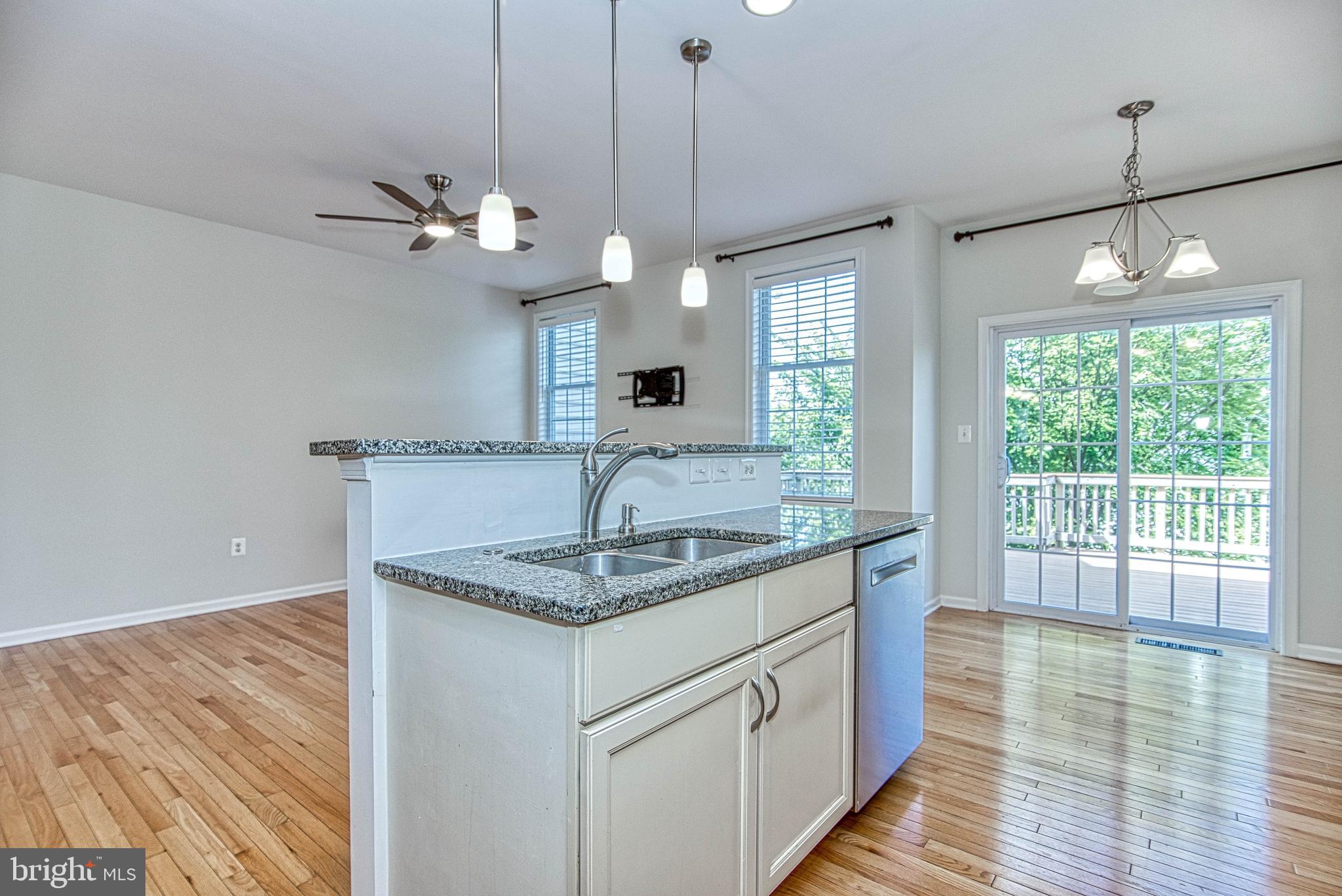 PURCELLVILLE - Residential Lease