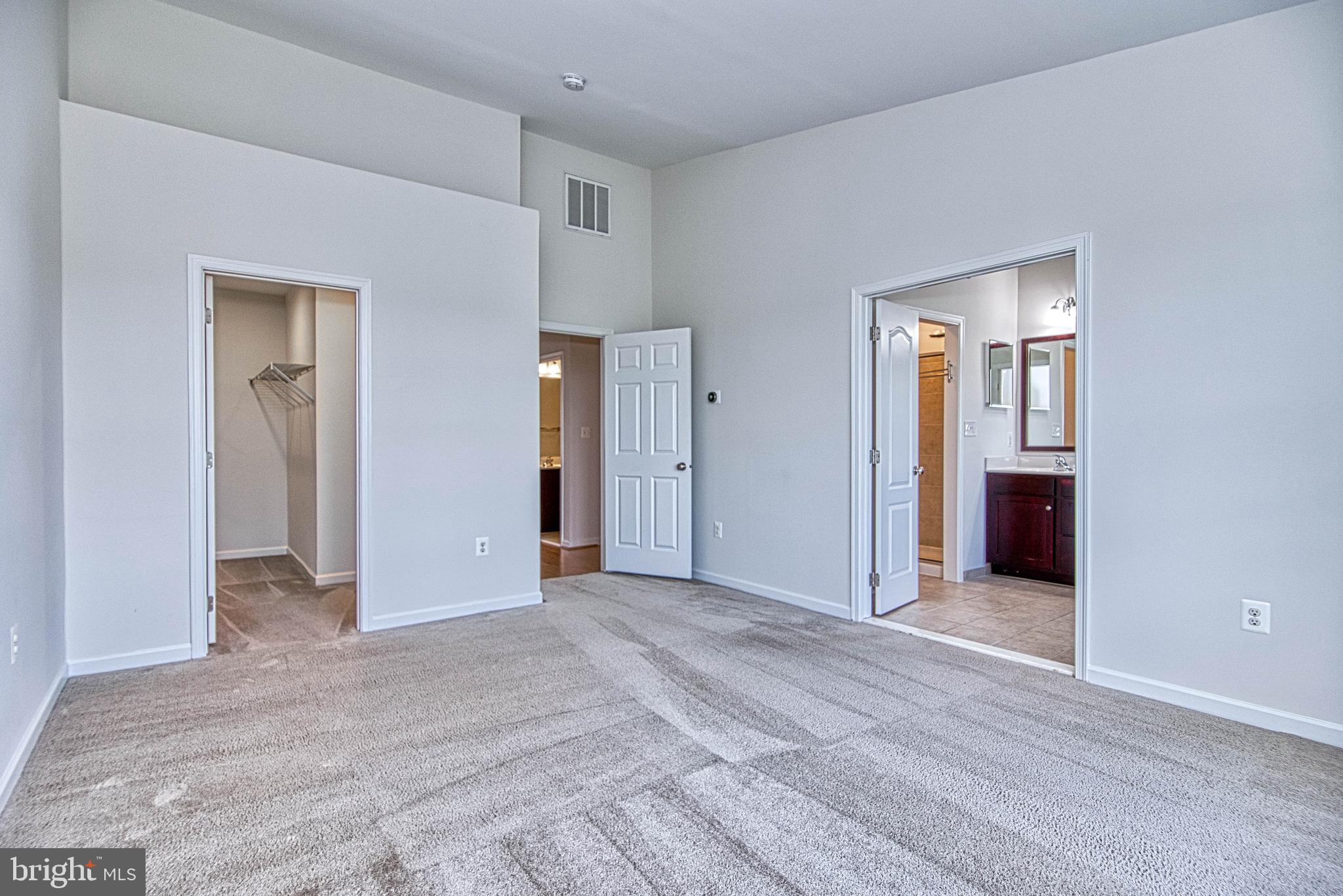 PURCELLVILLE - Residential Lease