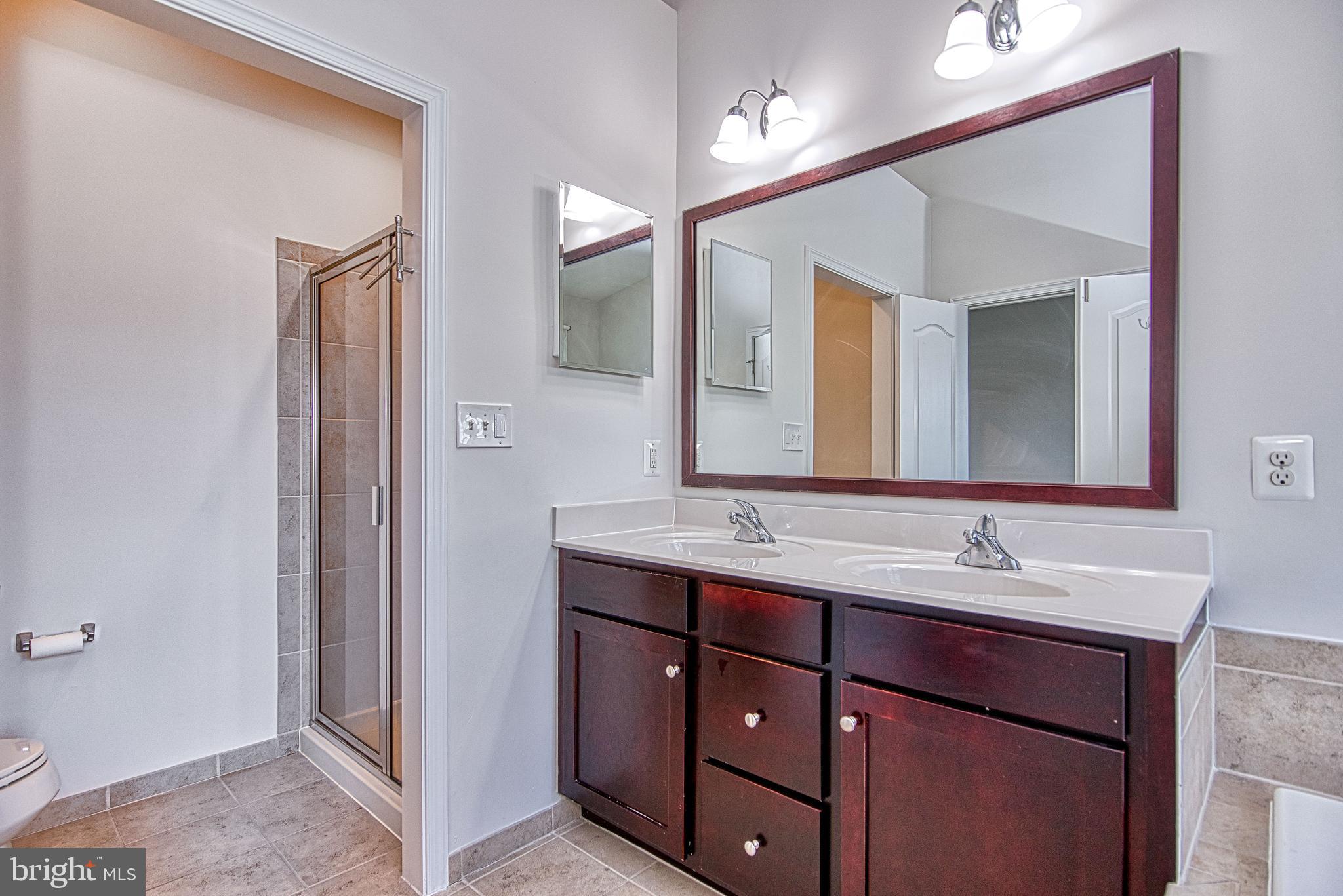 PURCELLVILLE - Residential Lease