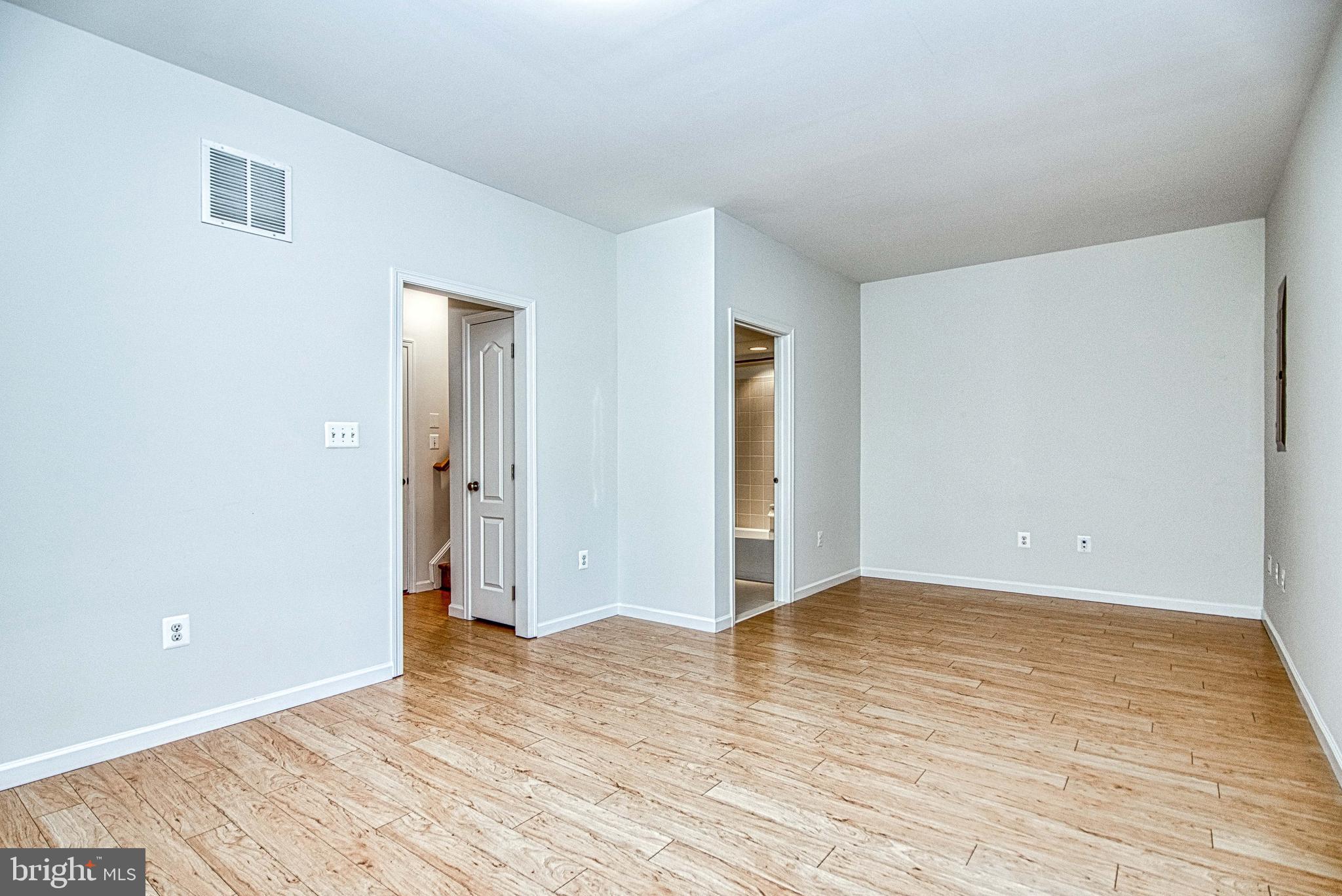 PURCELLVILLE - Residential Lease