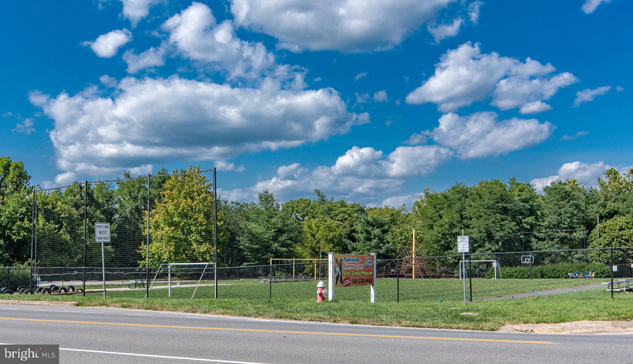 PURCELLVILLE - Residential Lease