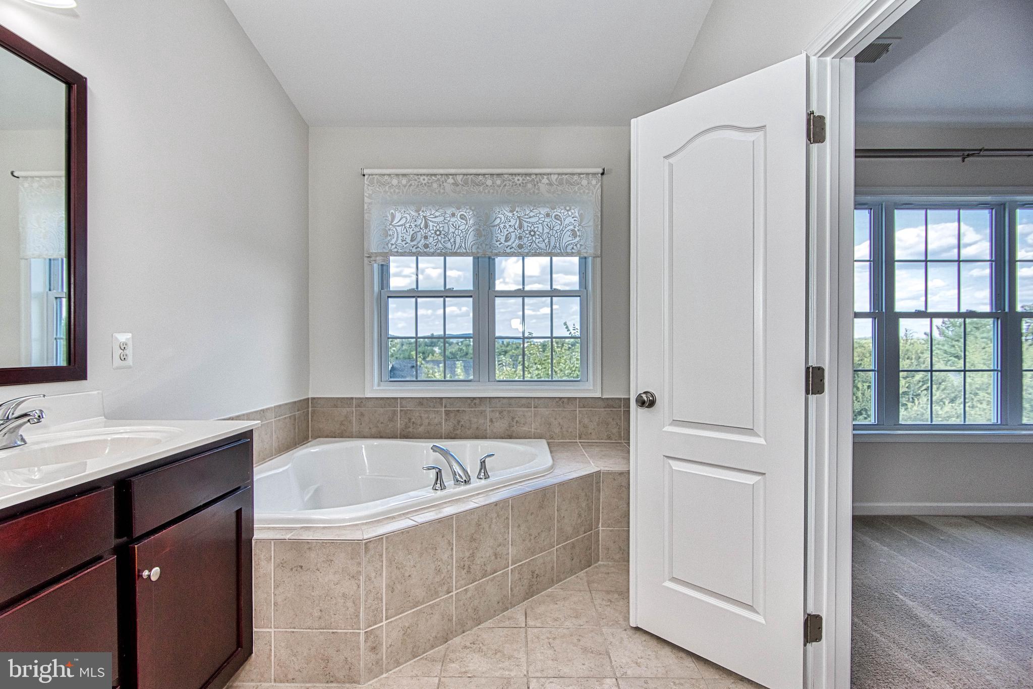 PURCELLVILLE - Residential Lease