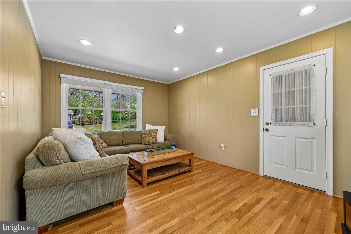 WEST RIDING - Residential