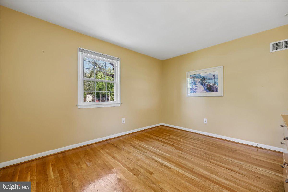 WEST RIDING - Residential