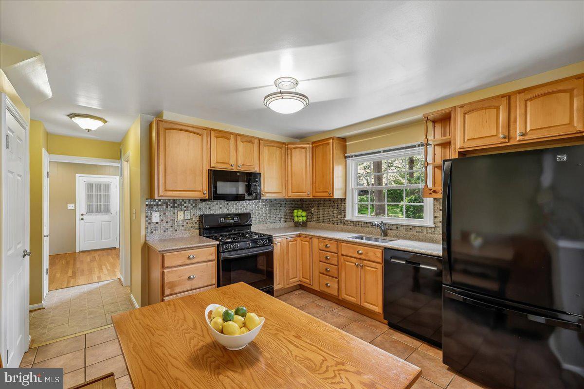 WEST RIDING - Residential