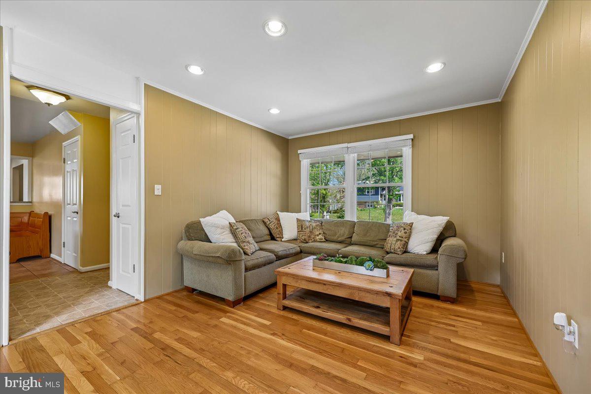 WEST RIDING - Residential