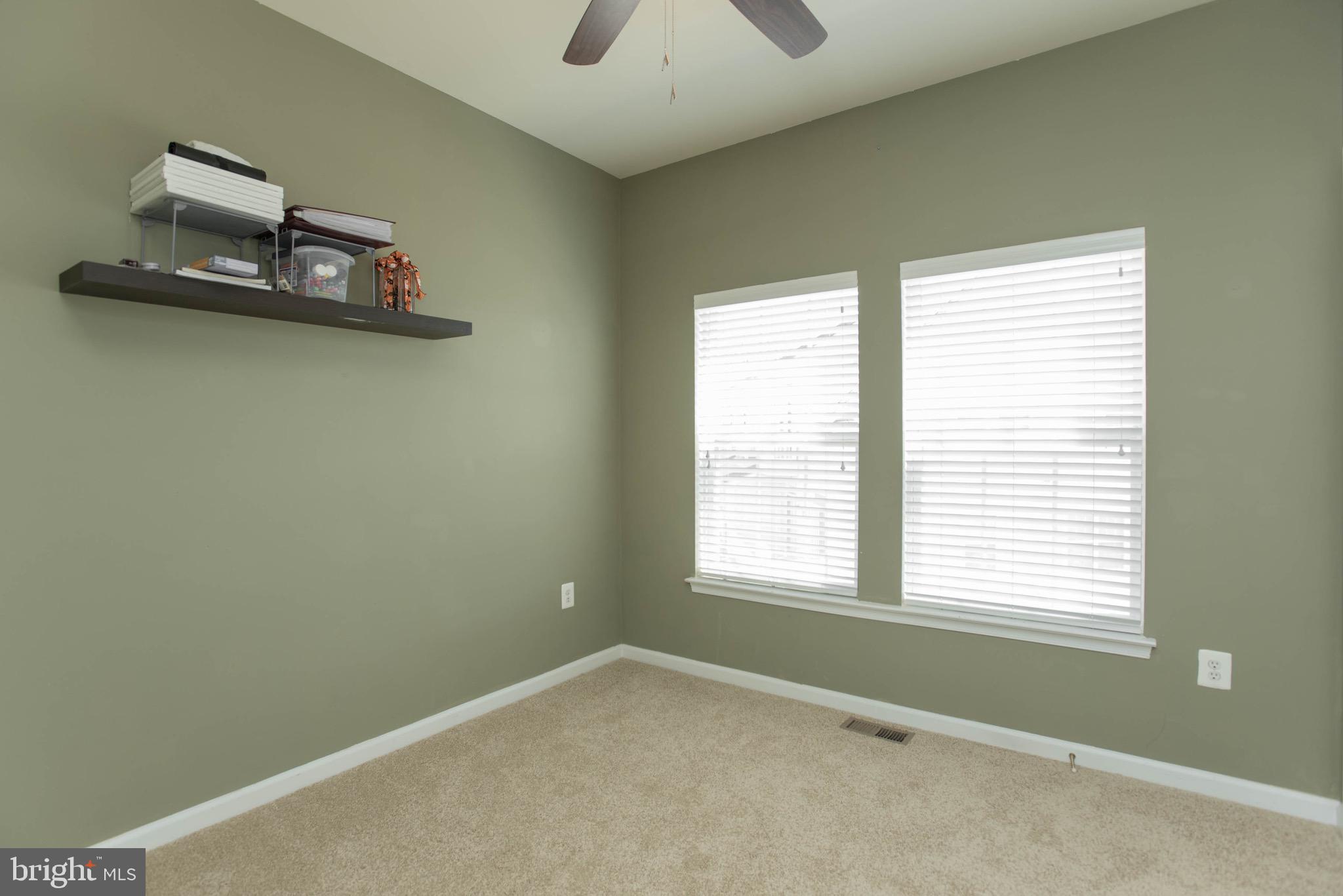 THE TOWNES AT VILLAGE PLACE - Residential