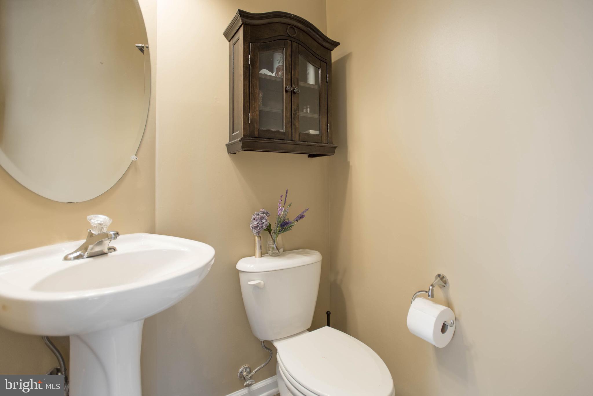 THE TOWNES AT VILLAGE PLACE - Residential