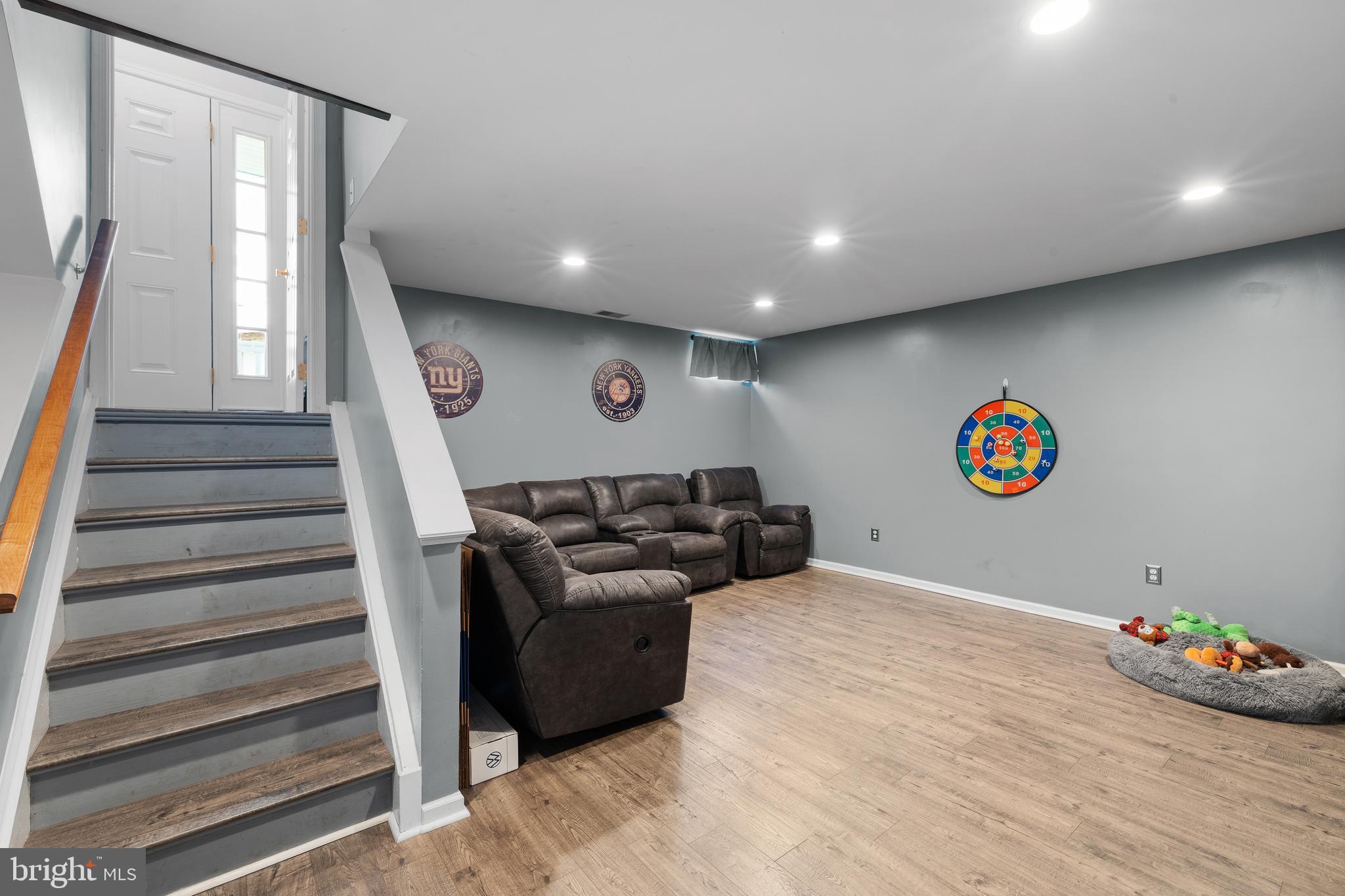 FRENCH CREEK TOWNH - Residential